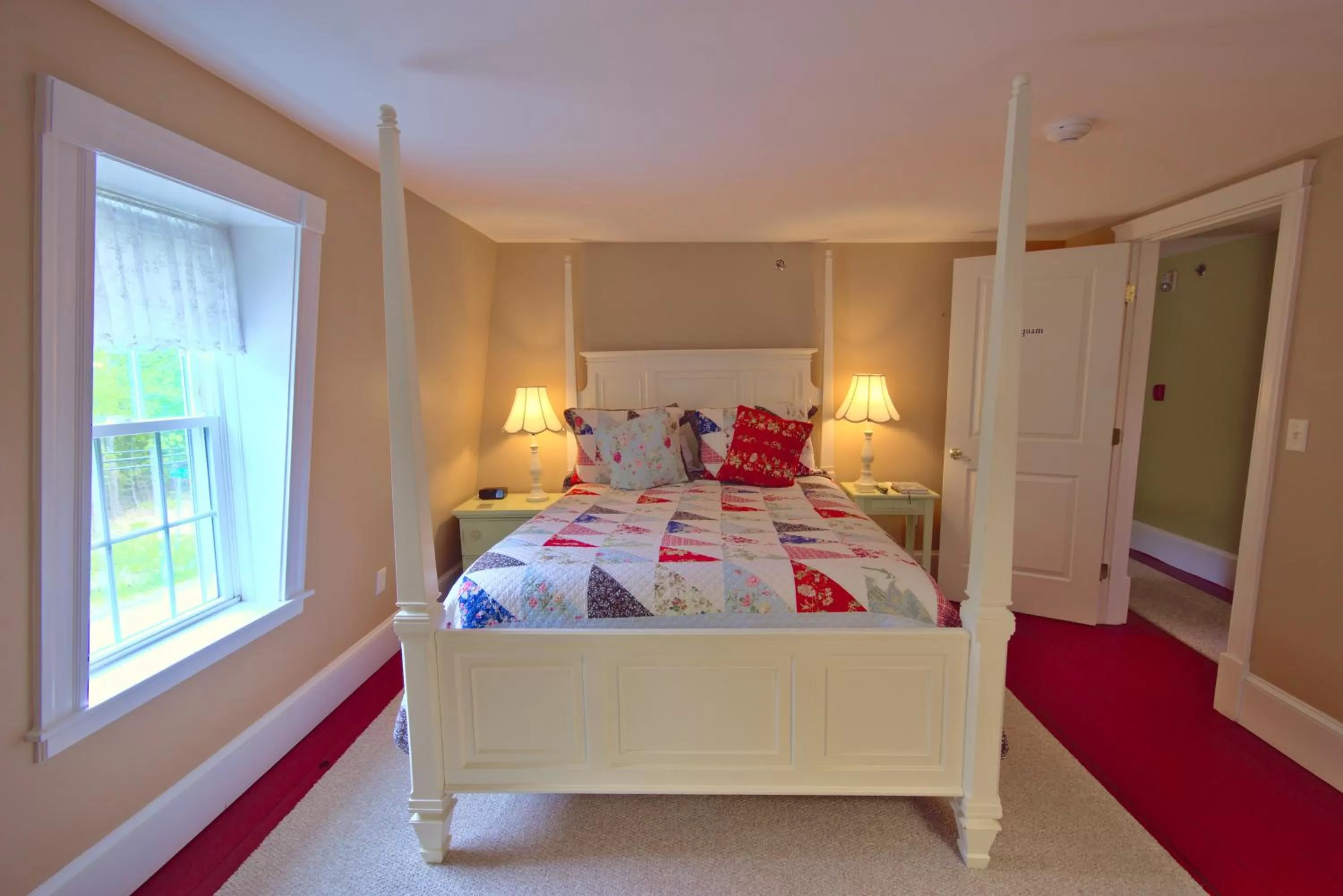 Bedroom, Bed in Ballard House Inn