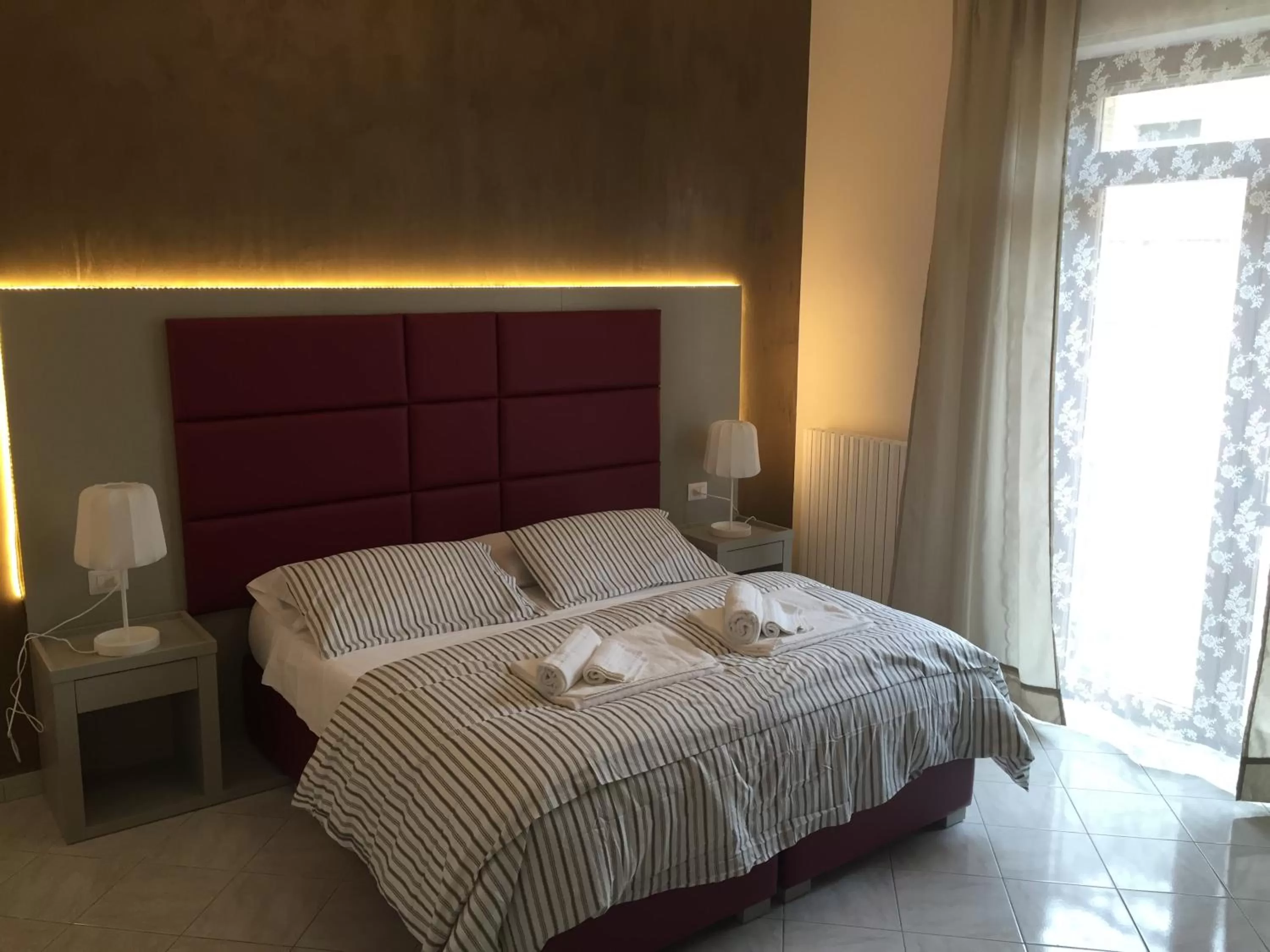 Lounge or bar, Bed in Sant'Oronzo Rooms
