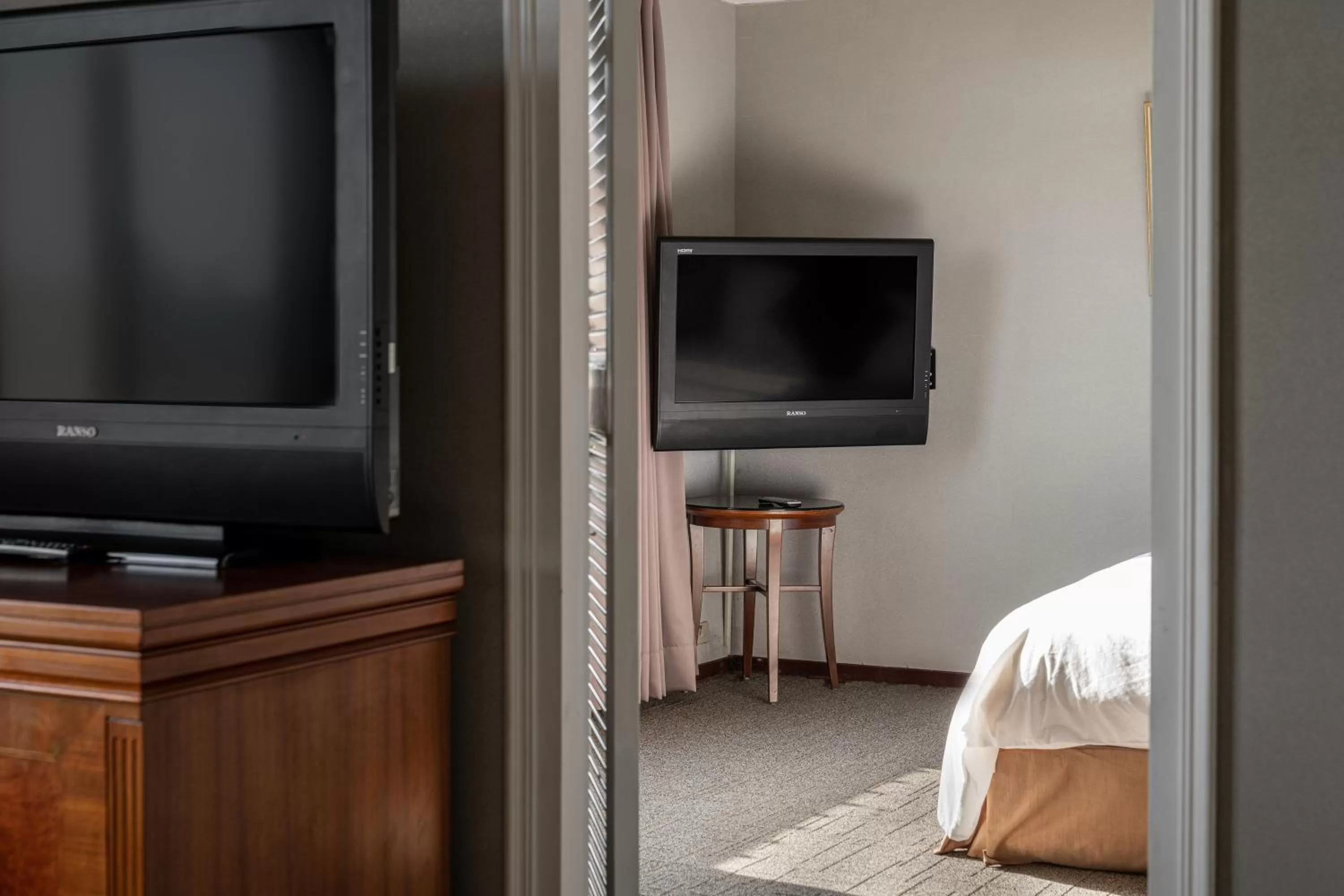 Bed in Hotel j-Metropolis