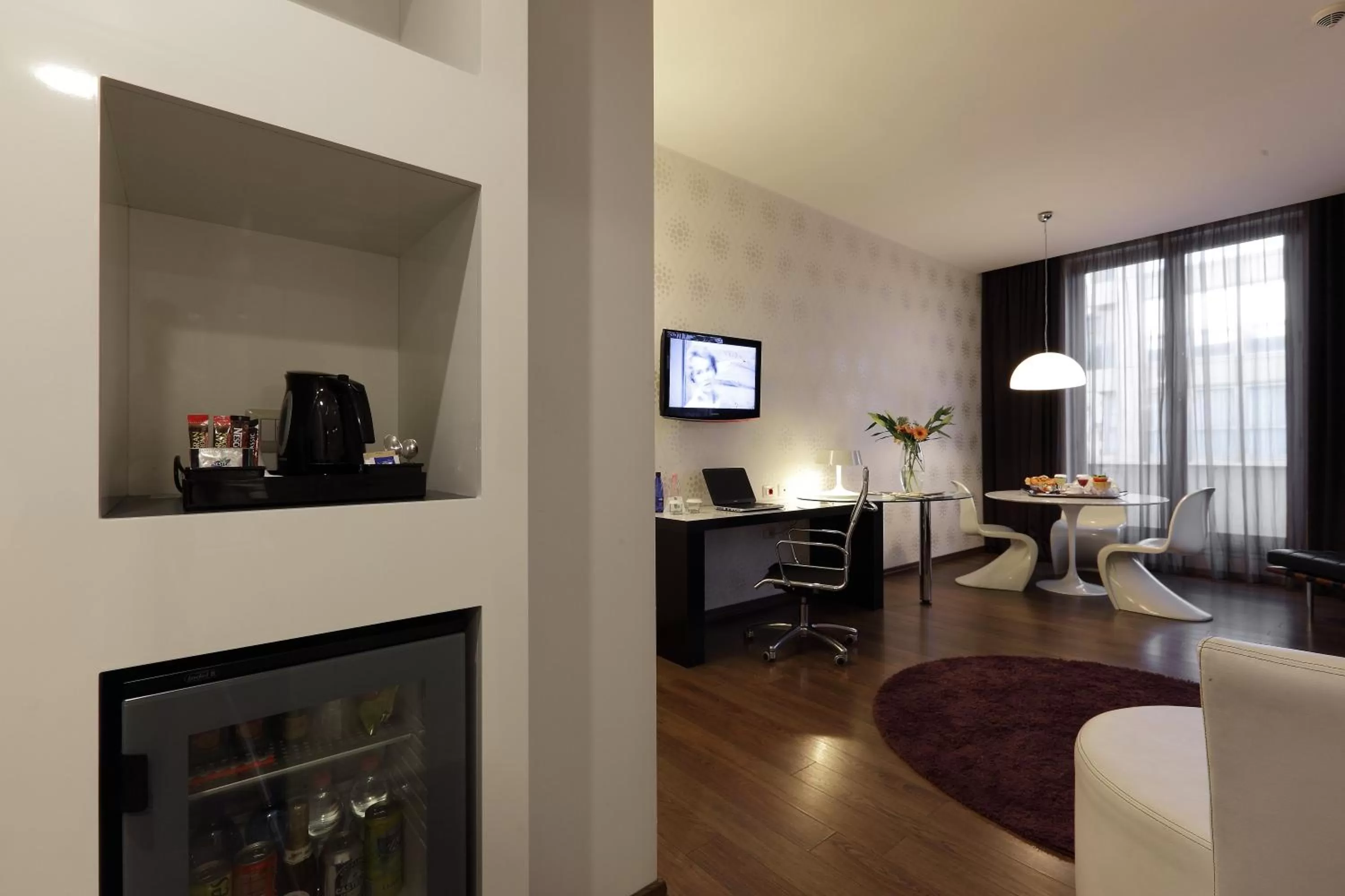 Photo of the whole room in Holiday Inn Genoa City by IHG