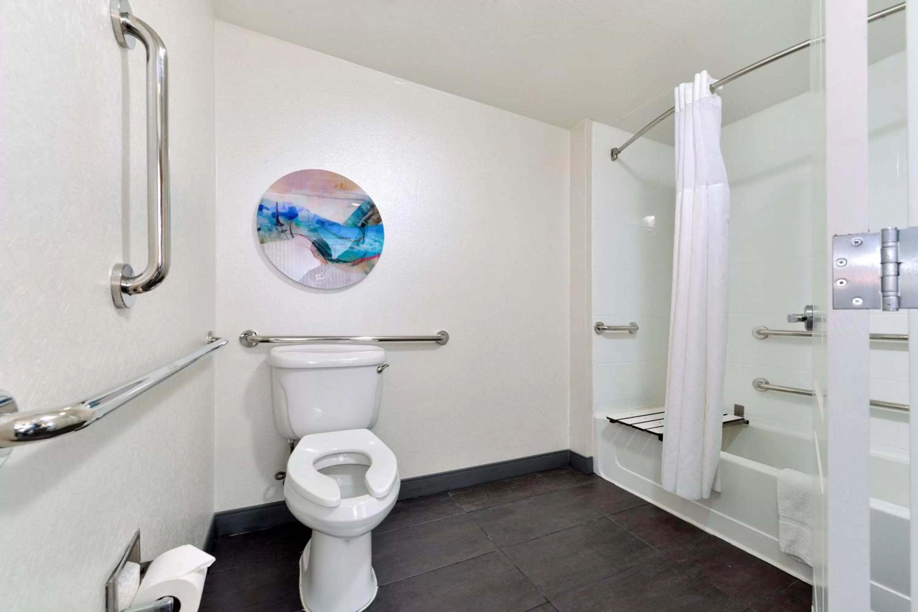 Bathroom in Hampton Inn & Suites Las Vegas Airport