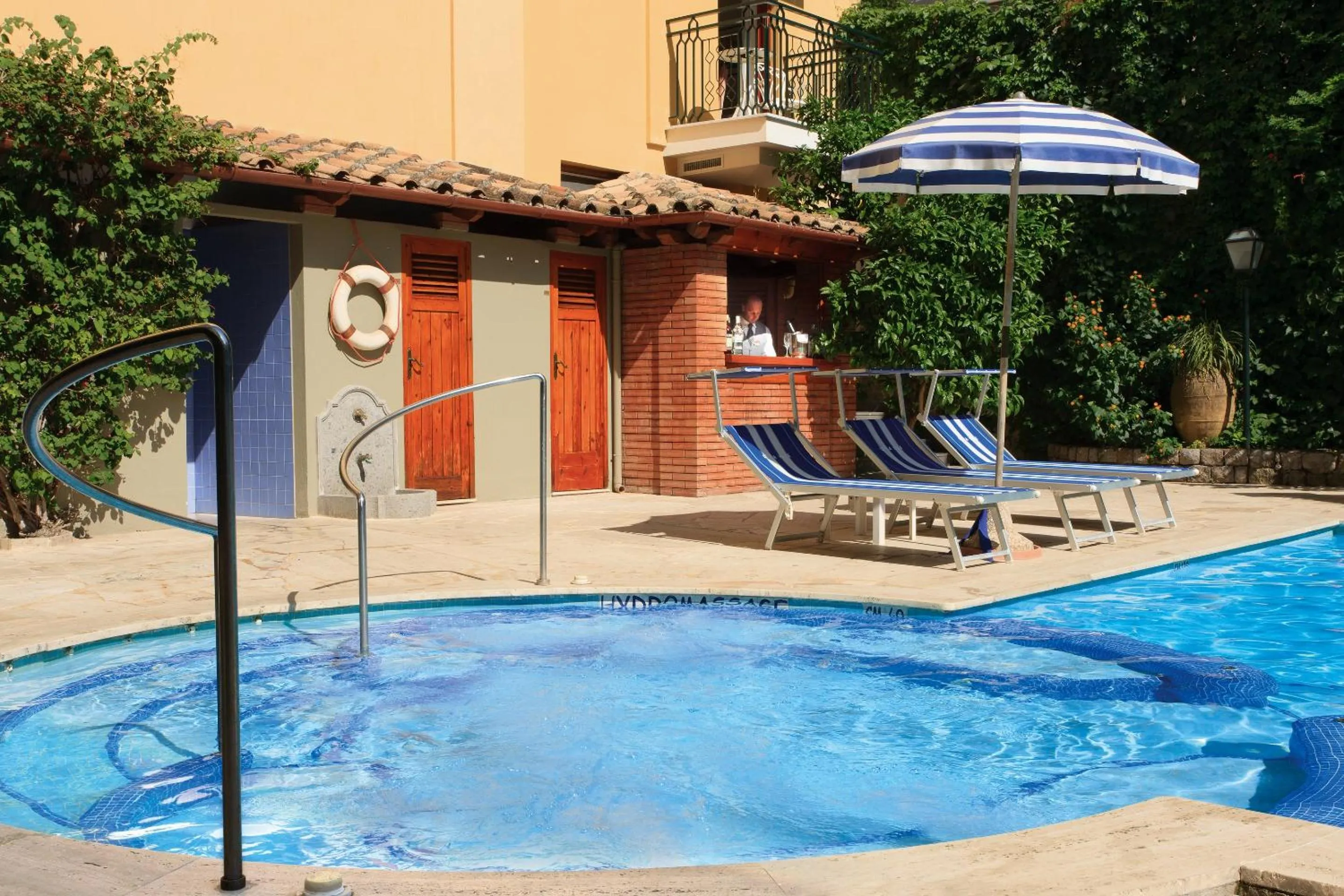Swimming pool in Grand Hotel de la Ville