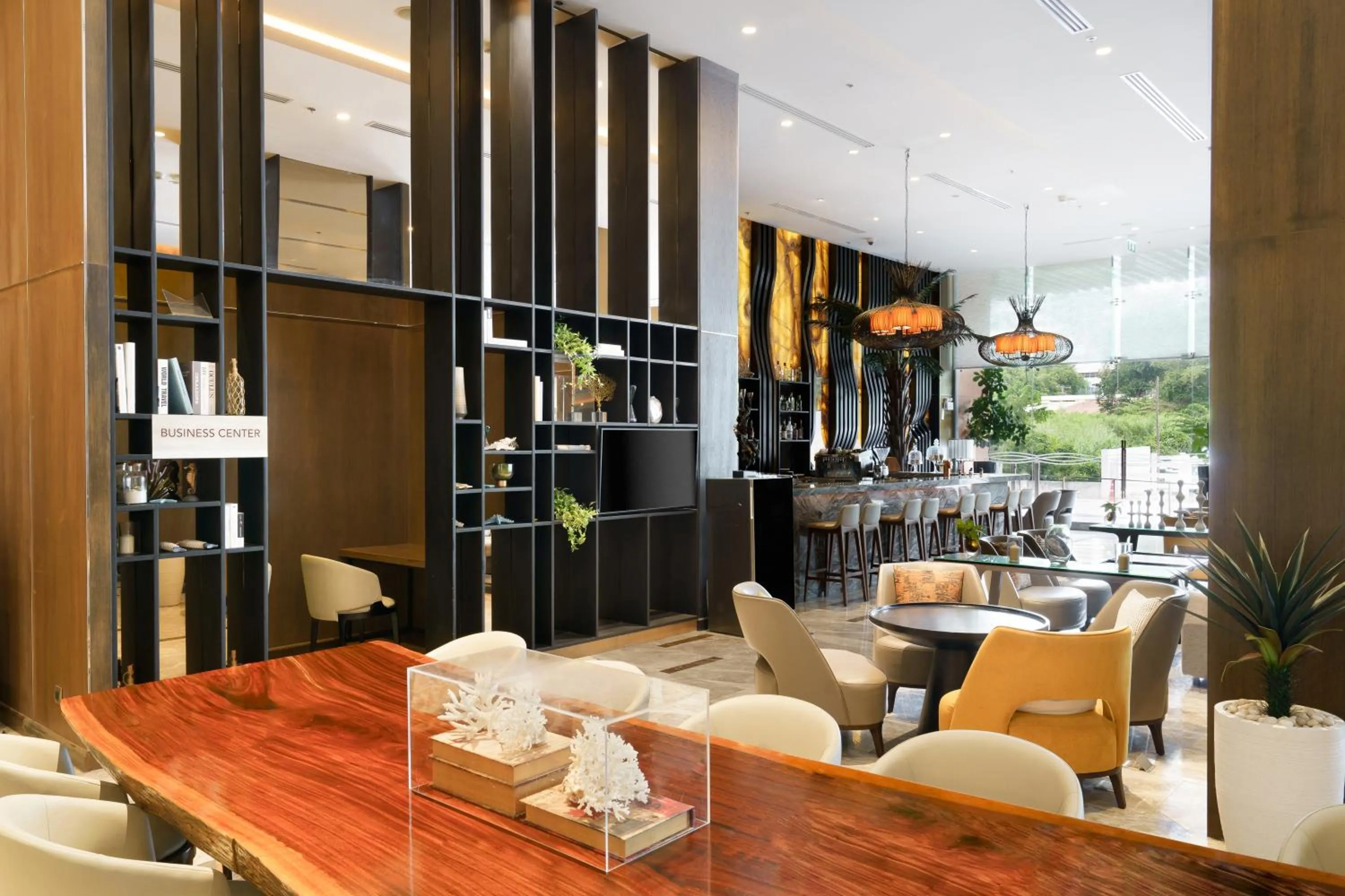 Lounge or bar in Courtyard by Marriott North Pattaya