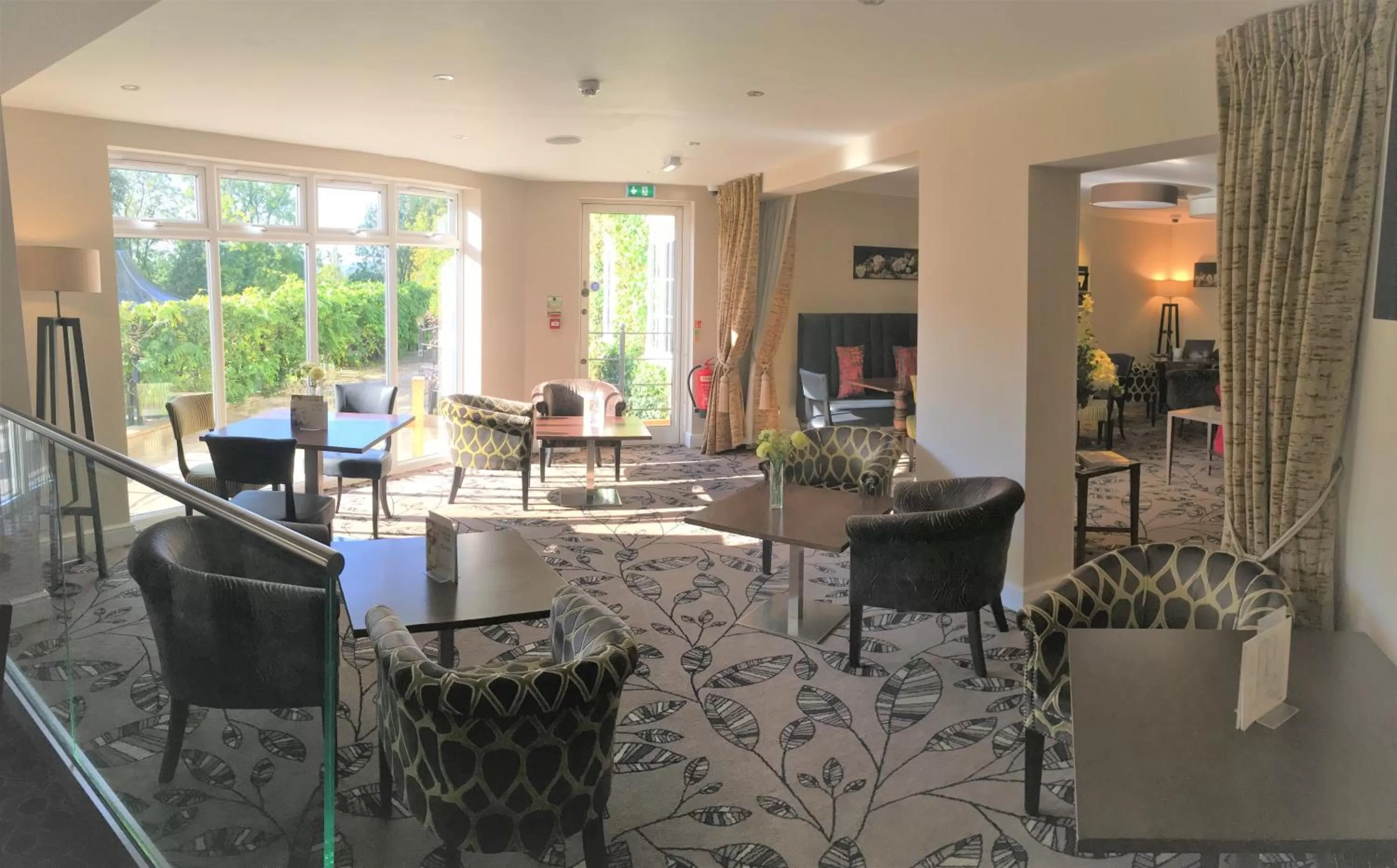 Lounge or bar in Ivy Hill Hotel, Sure Hotel Collection by Best Western