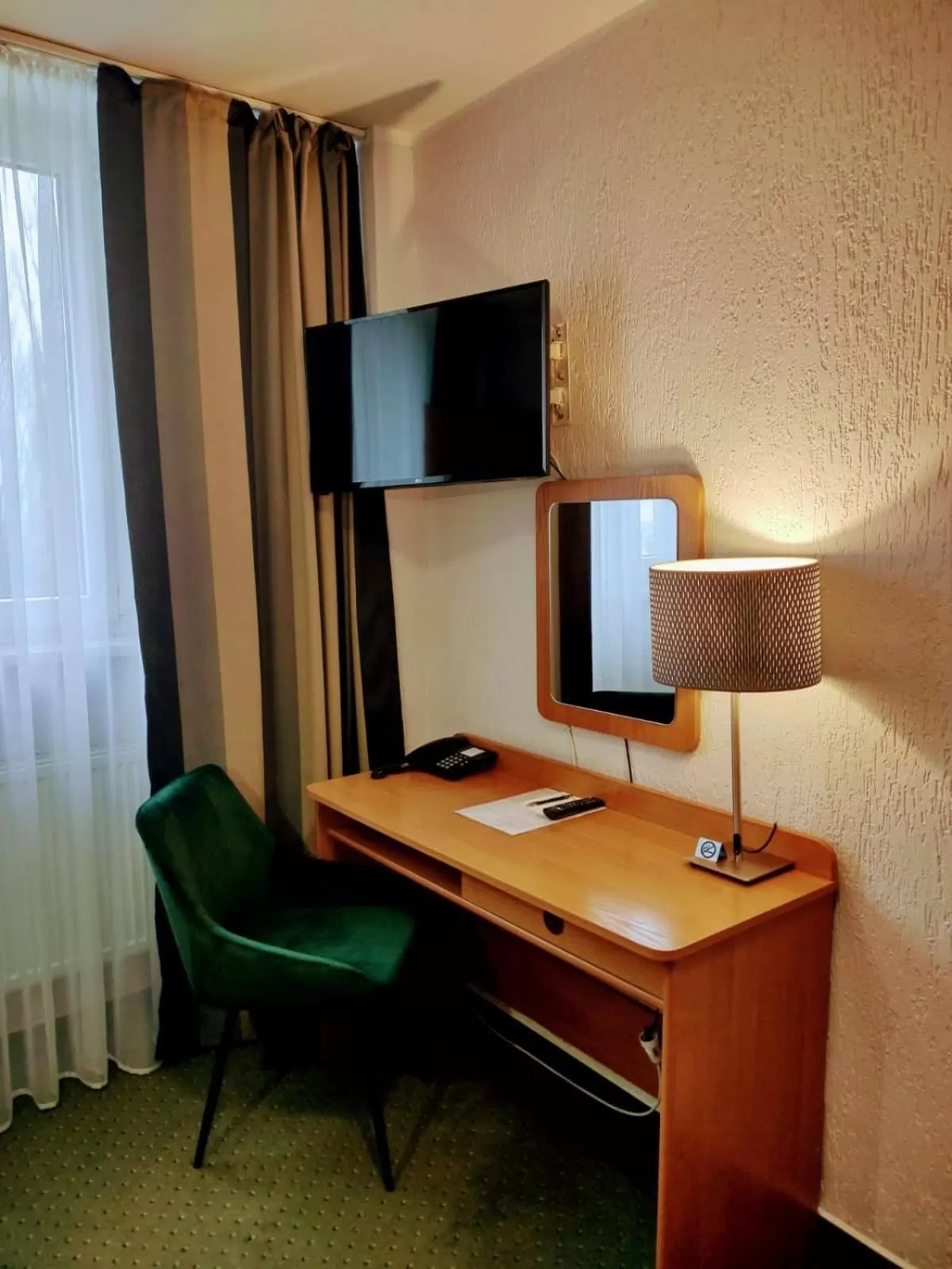 TV and multimedia in Hotel Gromada Poznań