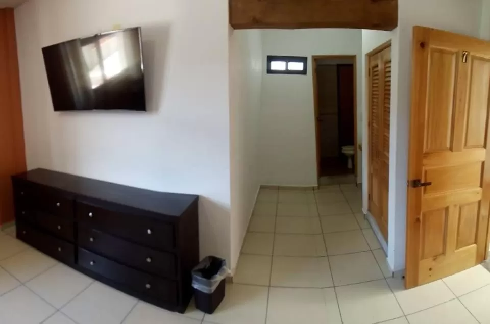 TV/Entertainment Center in Hotel & Balneario Los Angeles