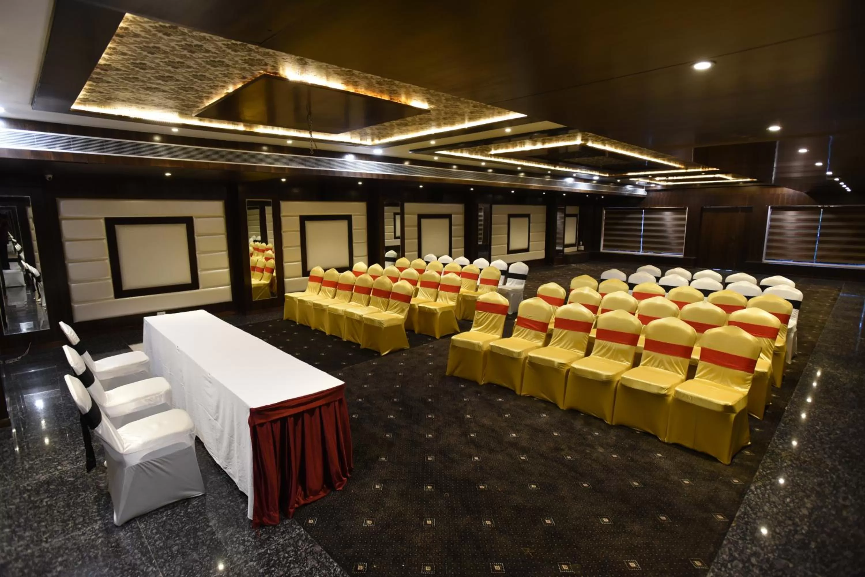 Banquet/Function facilities in Hotel Grand Rajputana