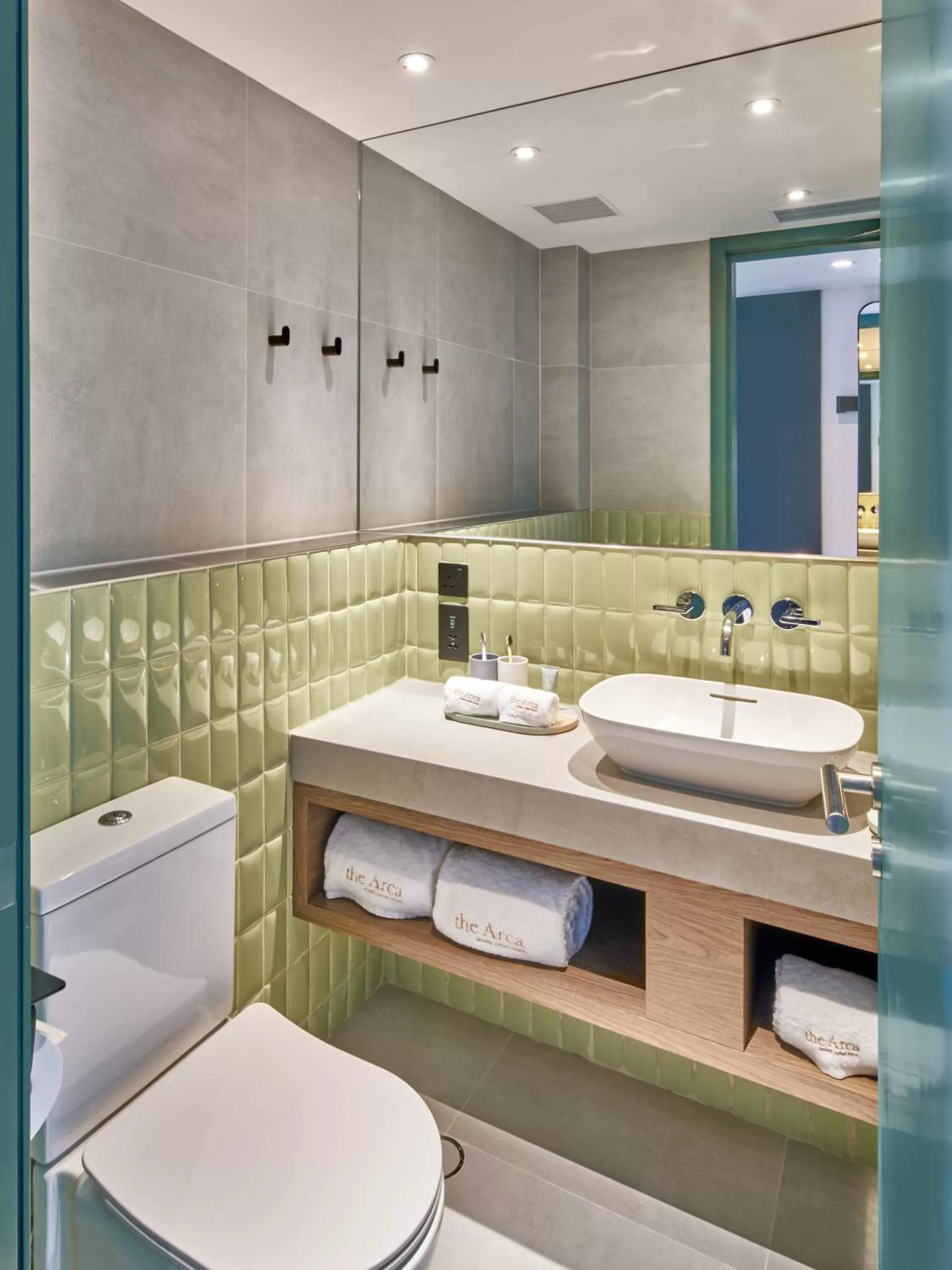 Bathroom in the Arca