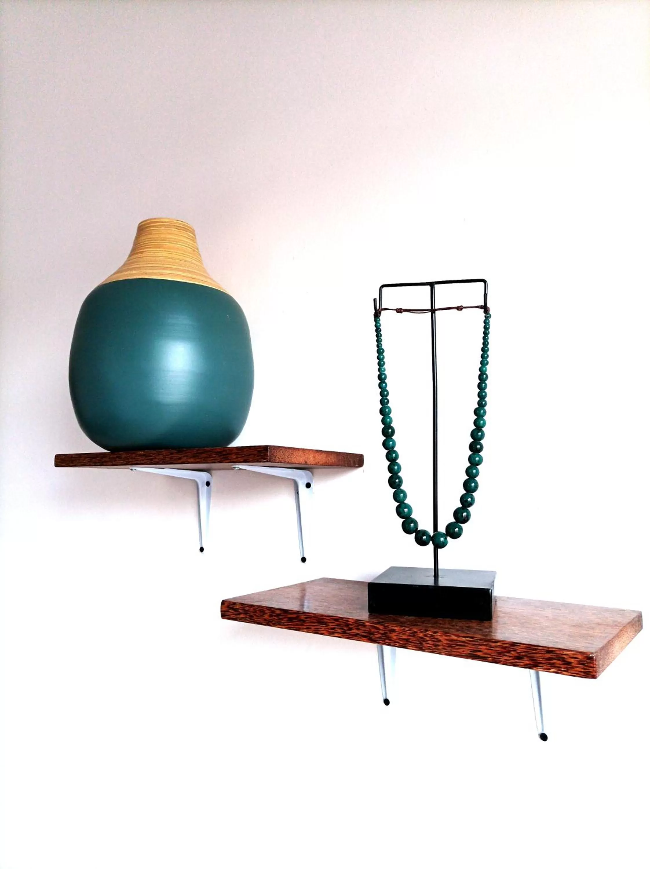 hair dresser in Zanzicrown