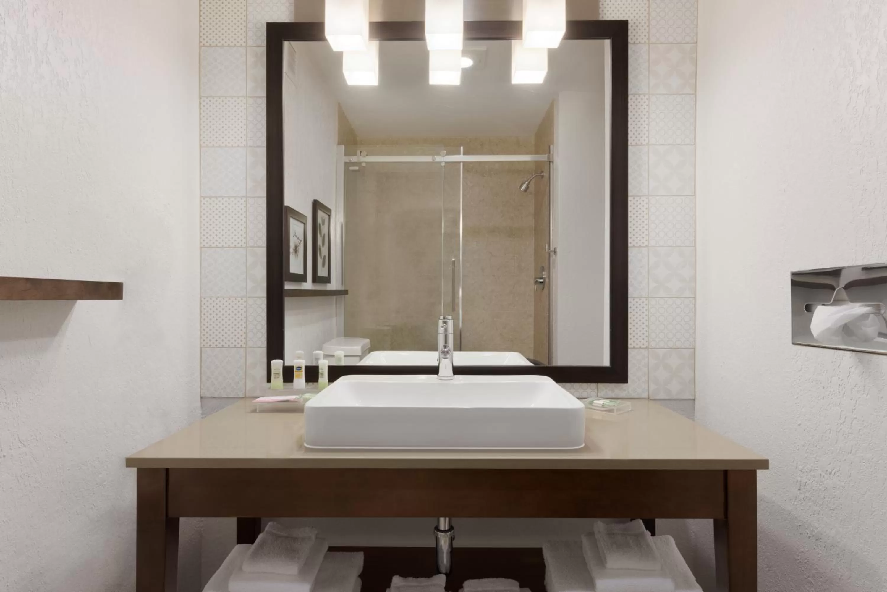 Bathroom in Country Inn & Suites by Radisson, Chippewa Falls, WI