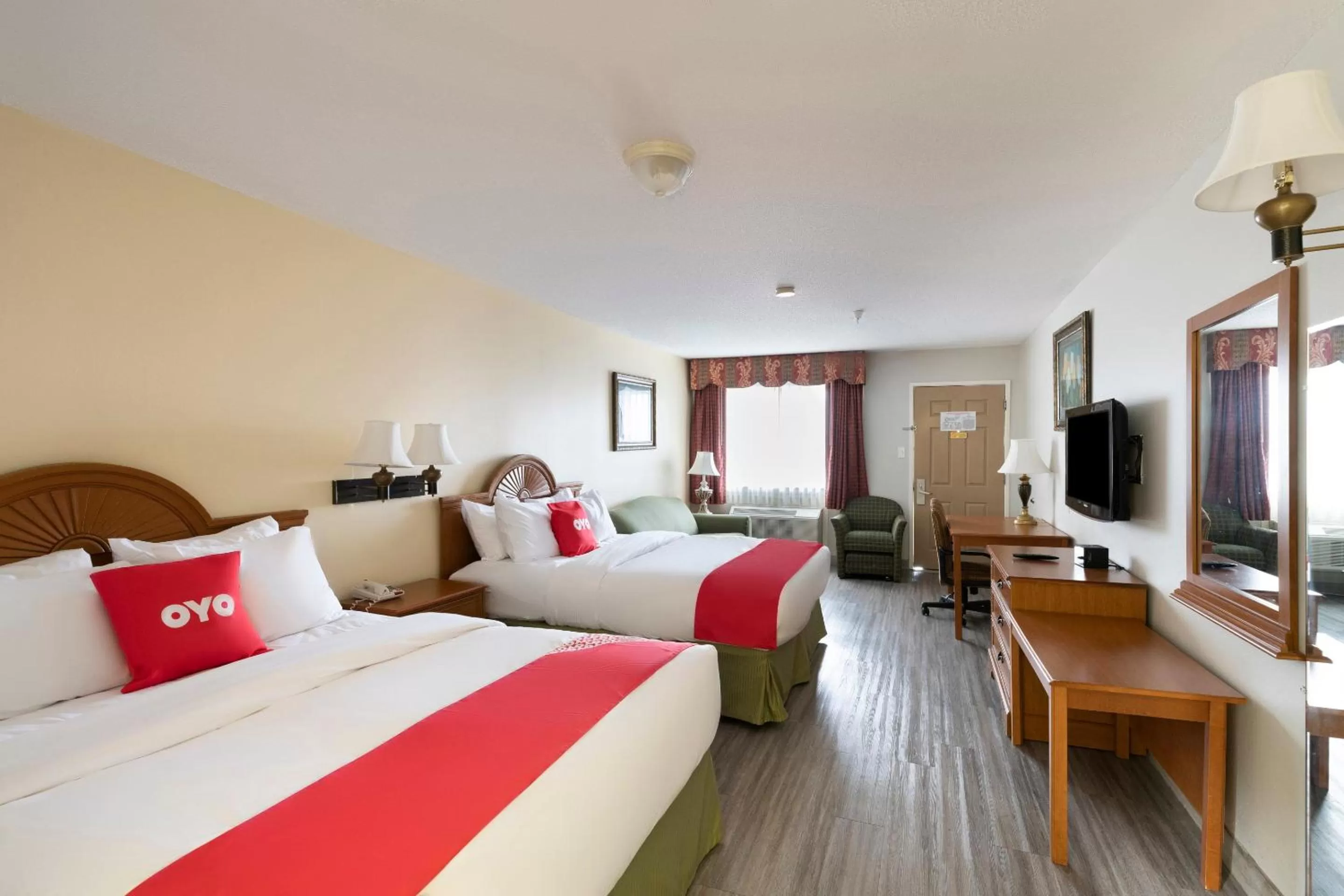 Queen Room with Two Queen Beds - Disability Access in Red Roof Inn Stafford, TX