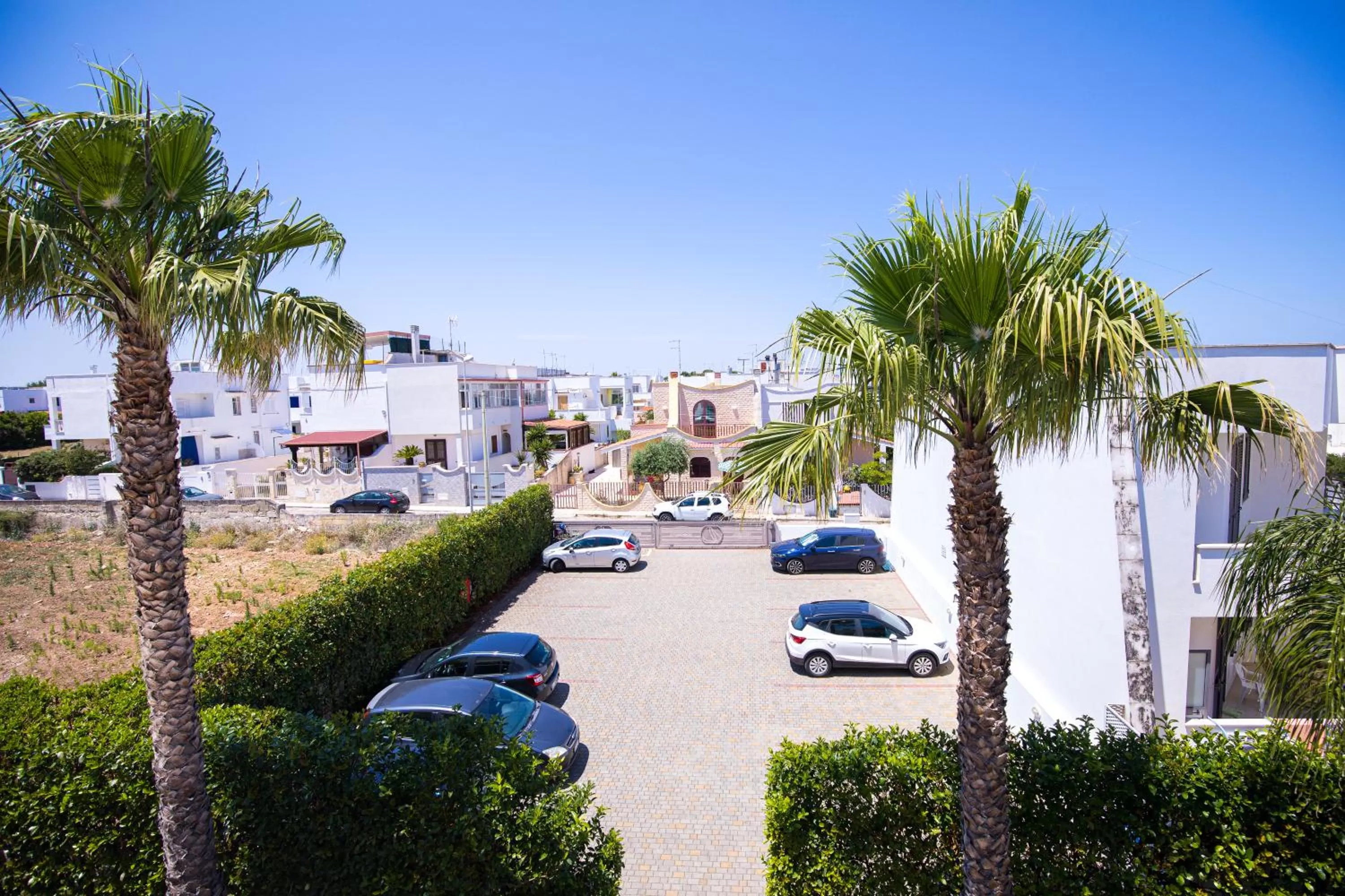 Parking in Donnosanto Residence Torre Santa Sabina