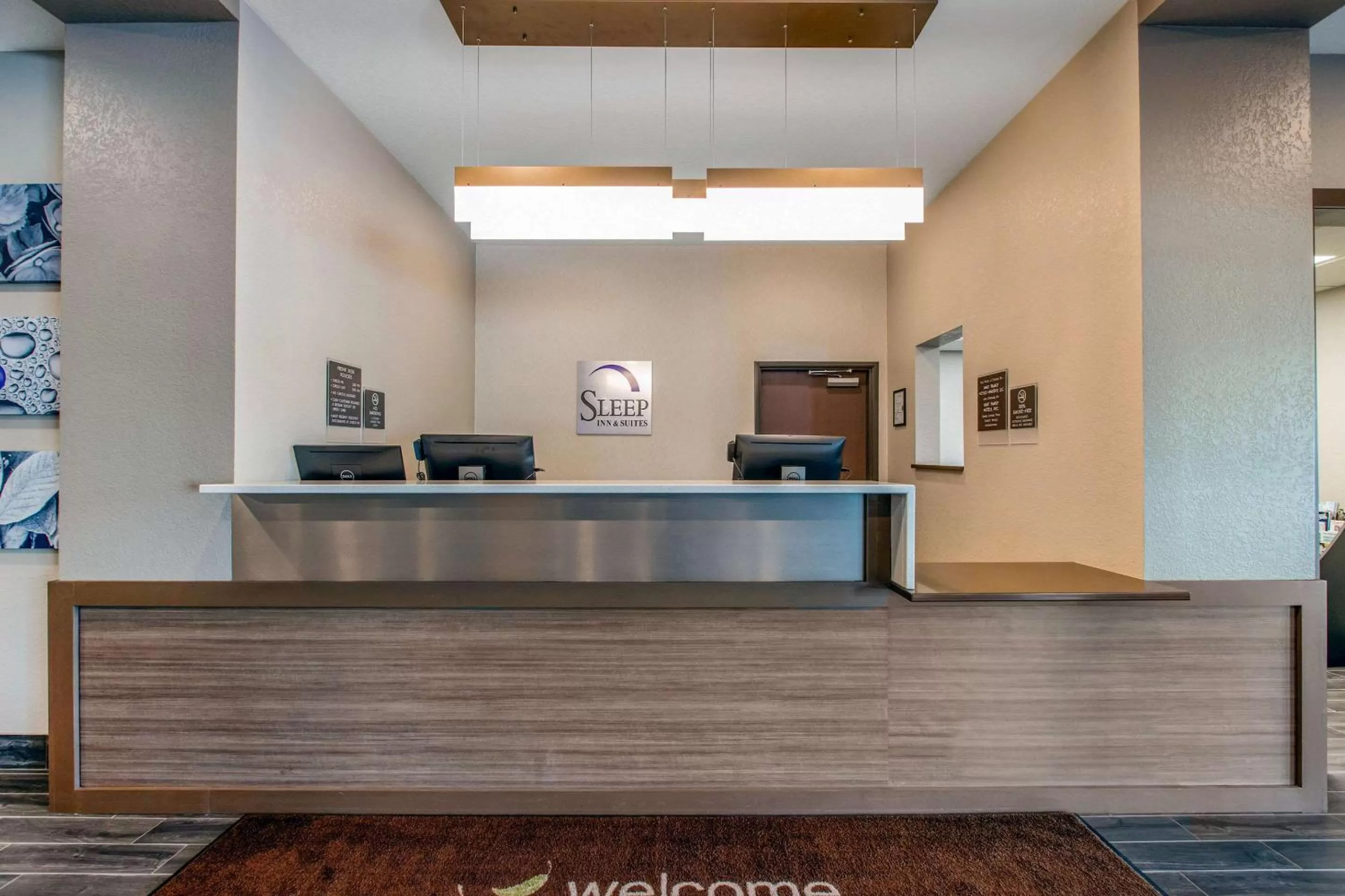 Lobby or reception in Sleep Inn & Suites Ankeny - Des Moines