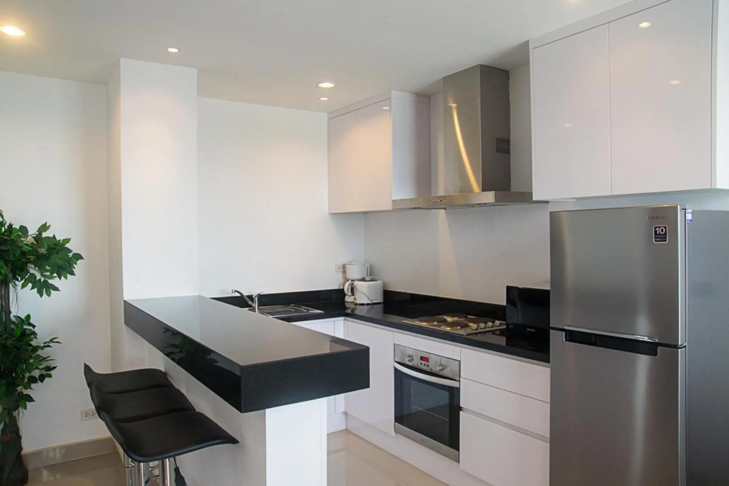 Kitchen or kitchenette in Tropical Sea View Residence