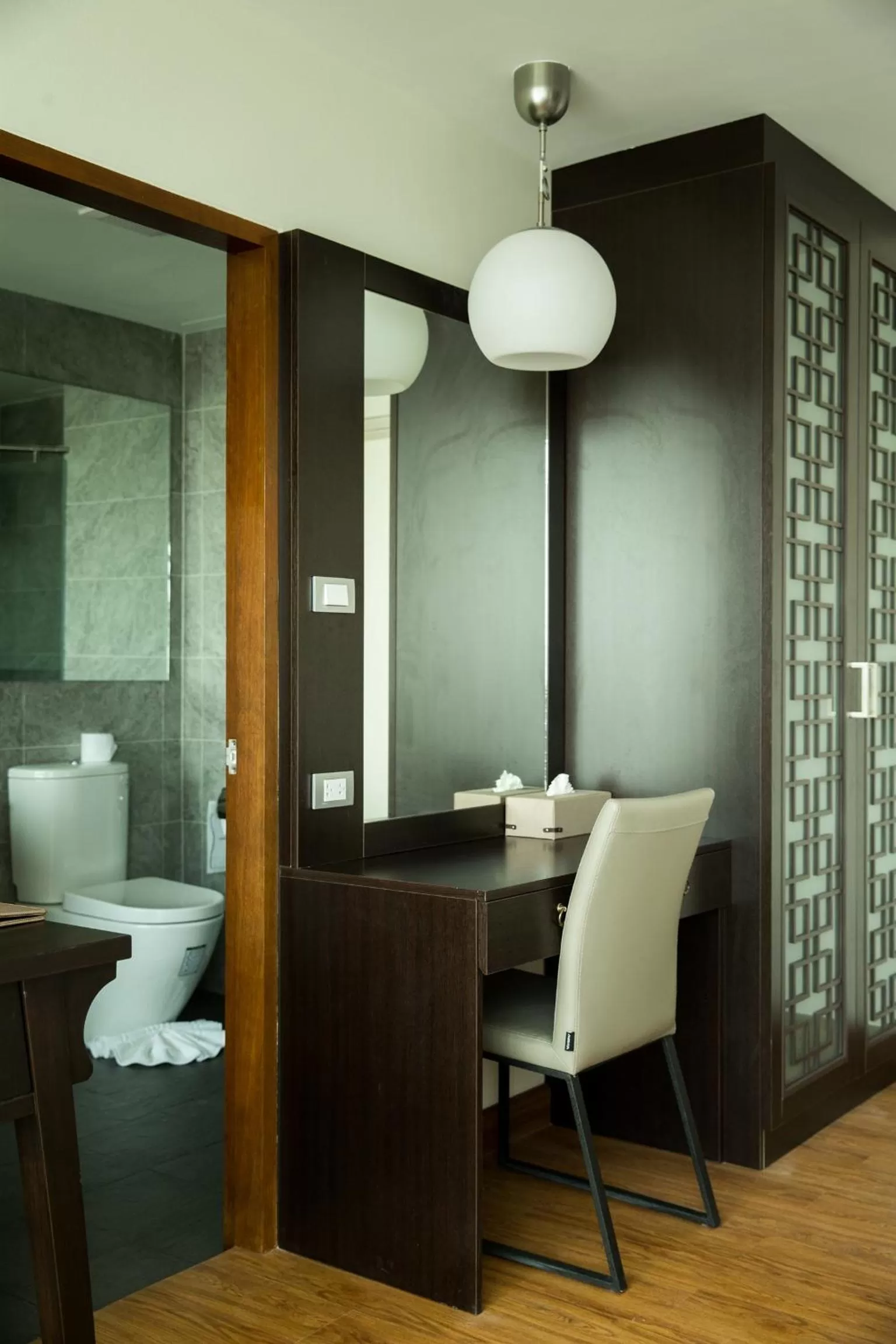 Bedroom in S17 Nimman