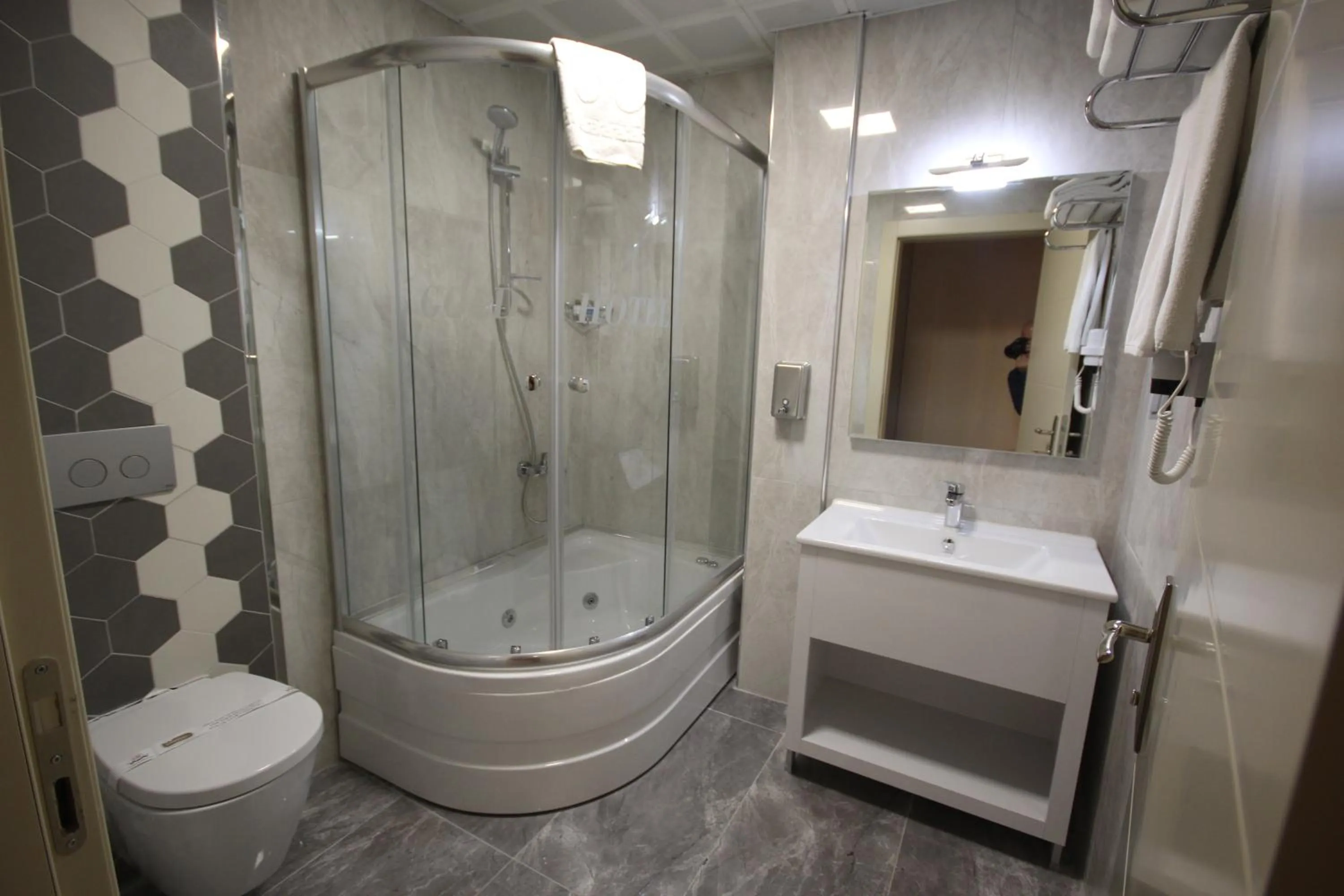 Shower in Ankara Gold Hotel