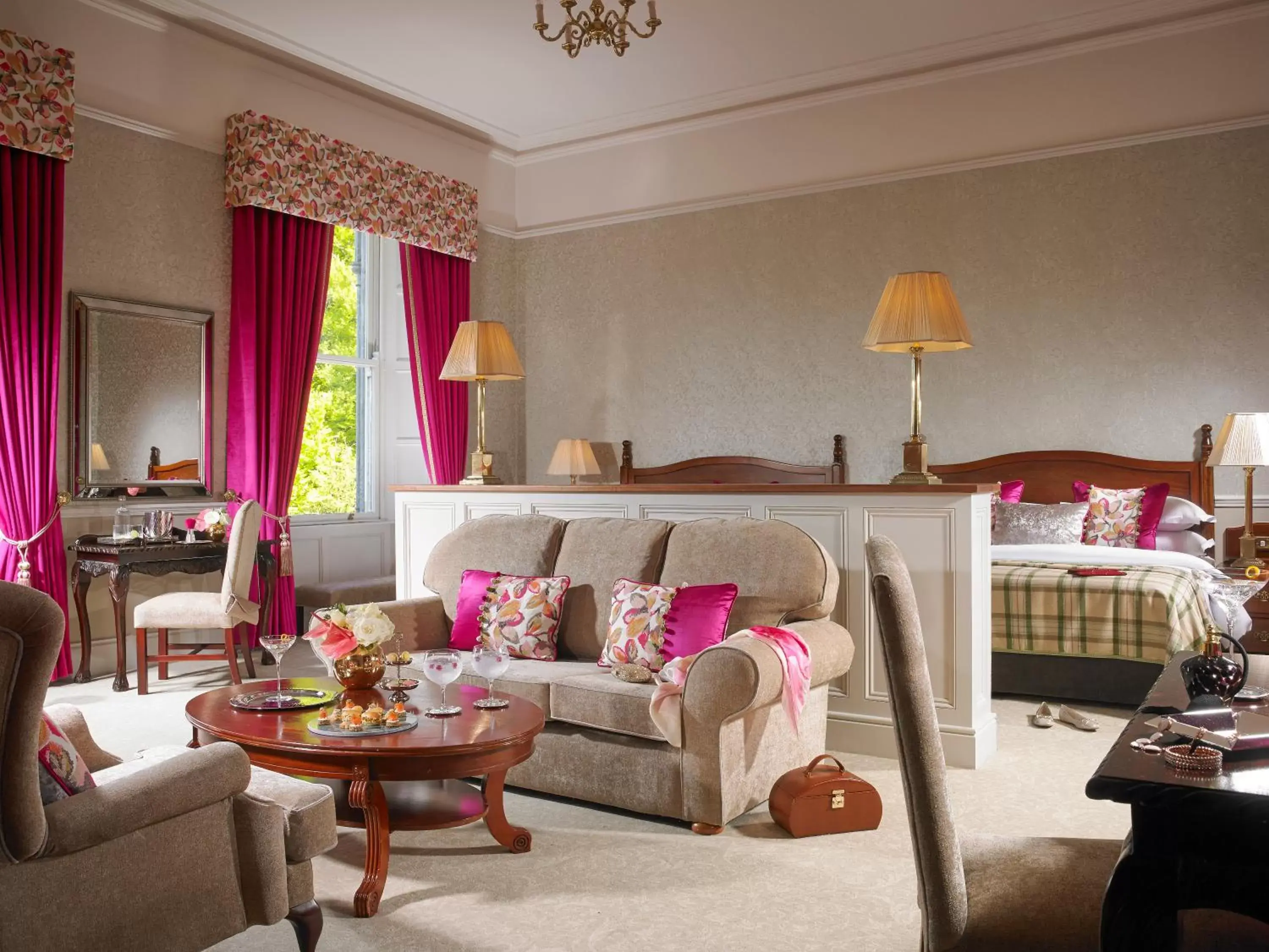 Deluxe Double or Twin Room in Faithlegg Hotel Deluxe Double or Twin Room in Faithlegg Hotel