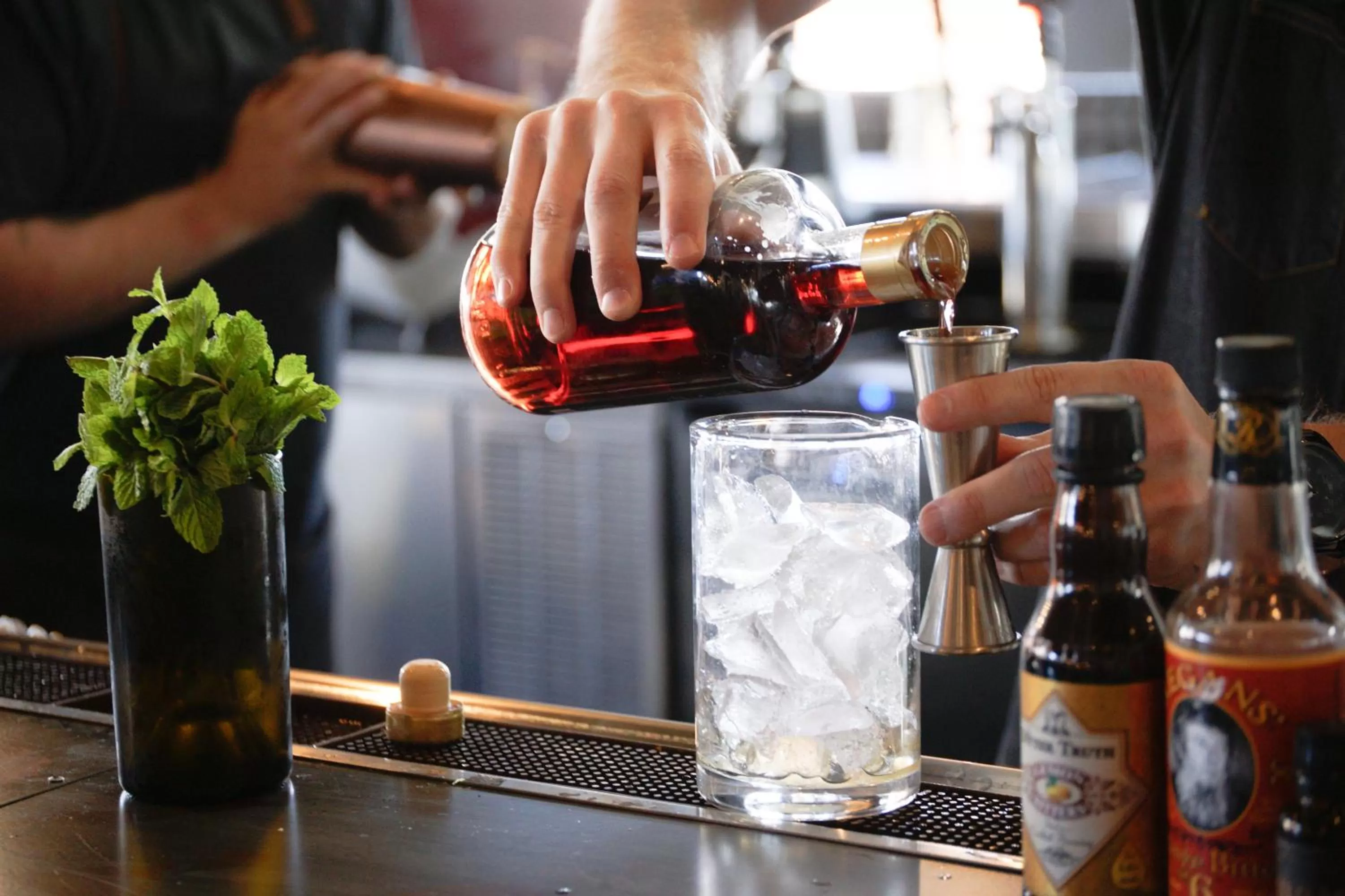 Alcoholic drinks in Found Re Phoenix