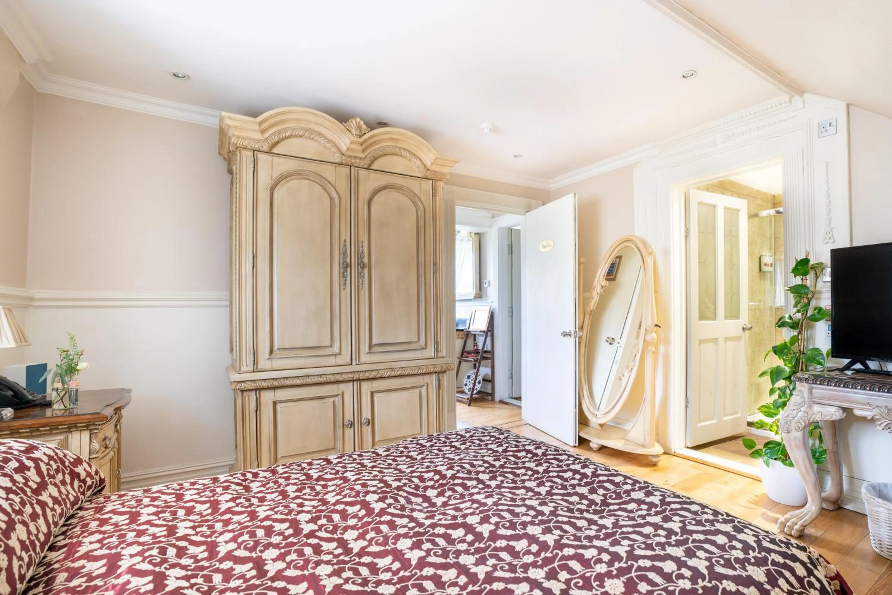 TV and multimedia, Bed in Berwick Lodge