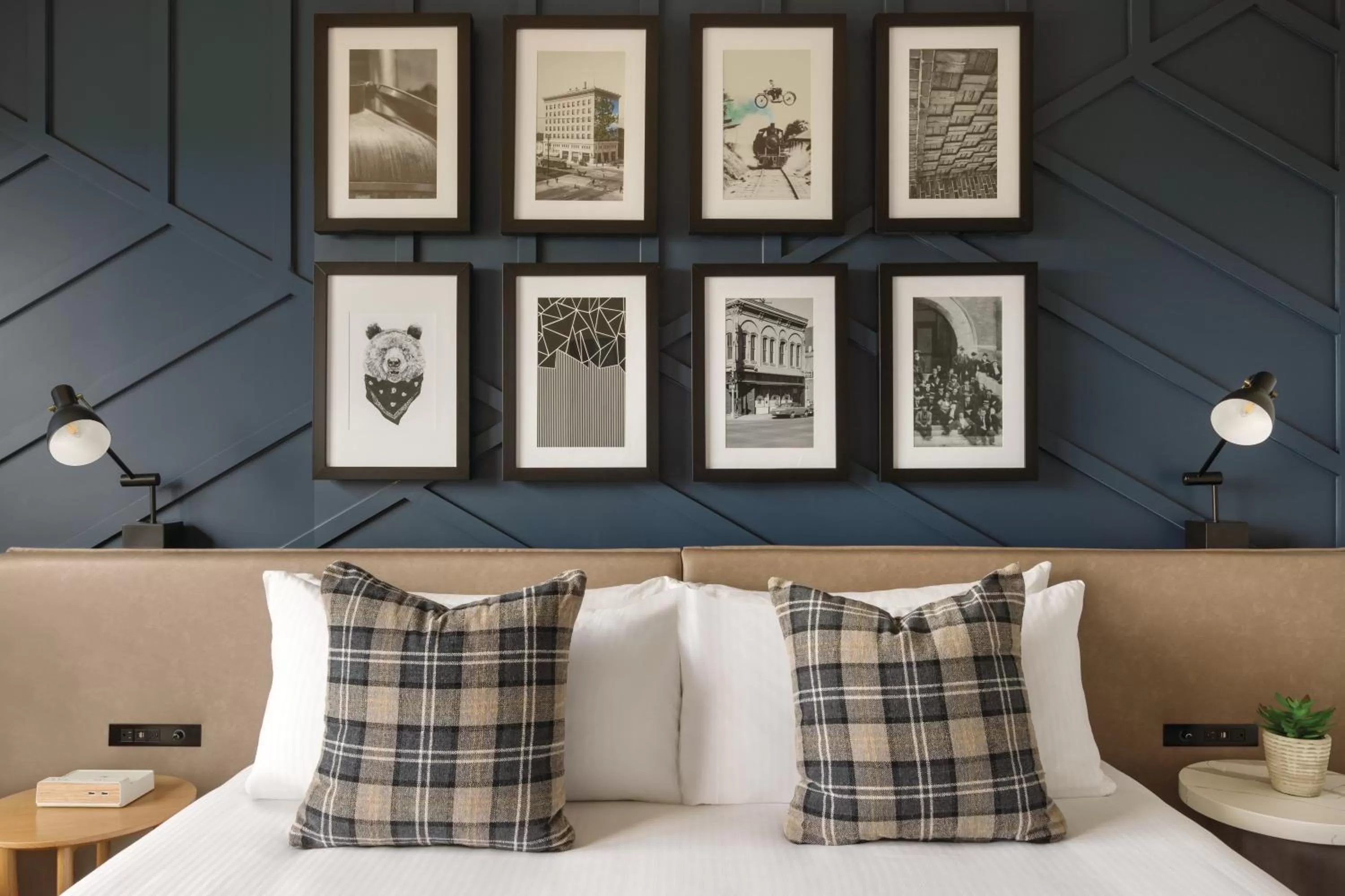 Bedroom, Bed in The Eddy Taproom & Hotel