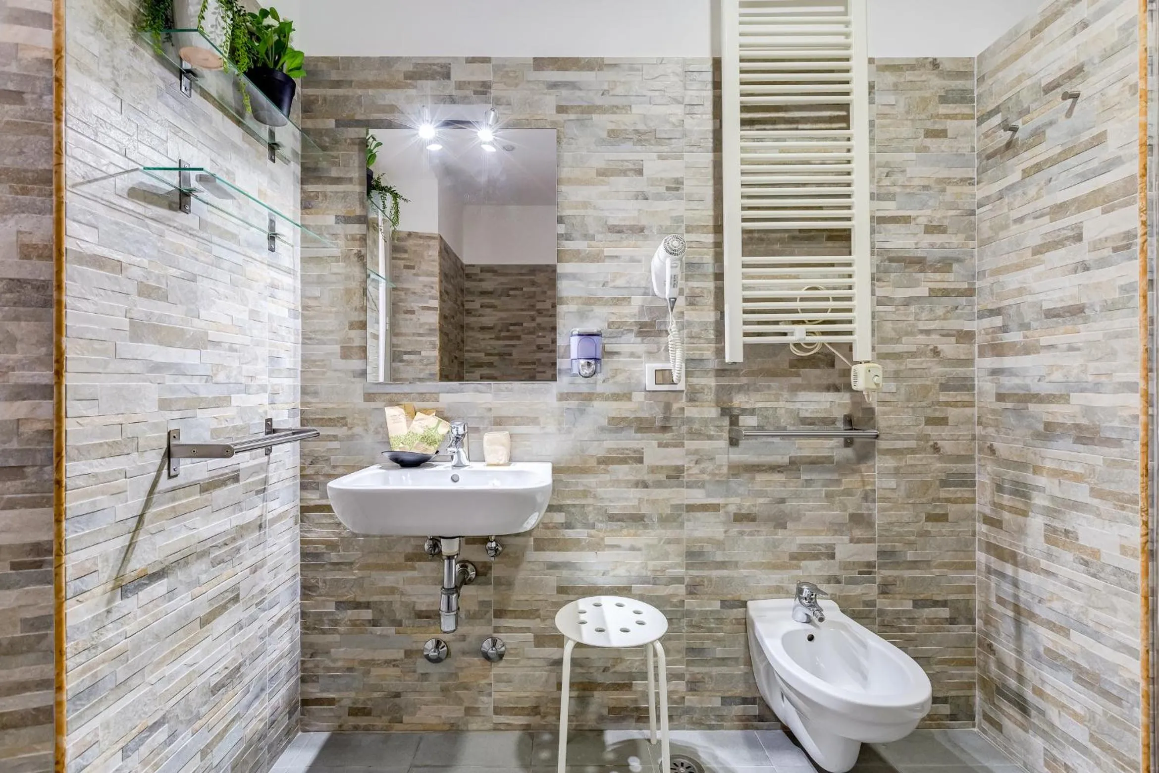 Ripetta Central Suites