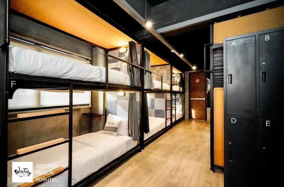 Bed in Westory Design Poshtel