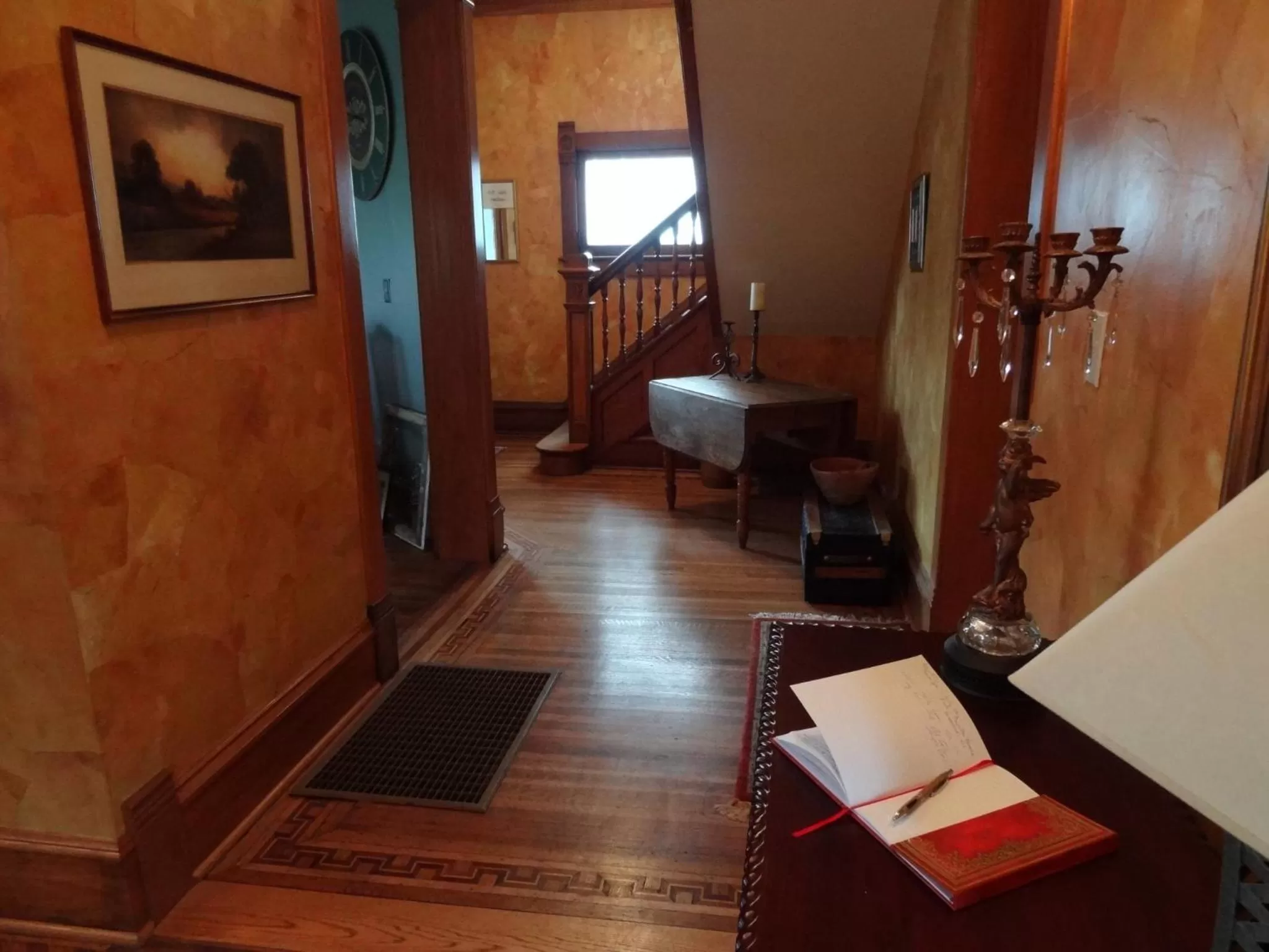 Decorative detail, Lobby/Reception in Nestle Inn