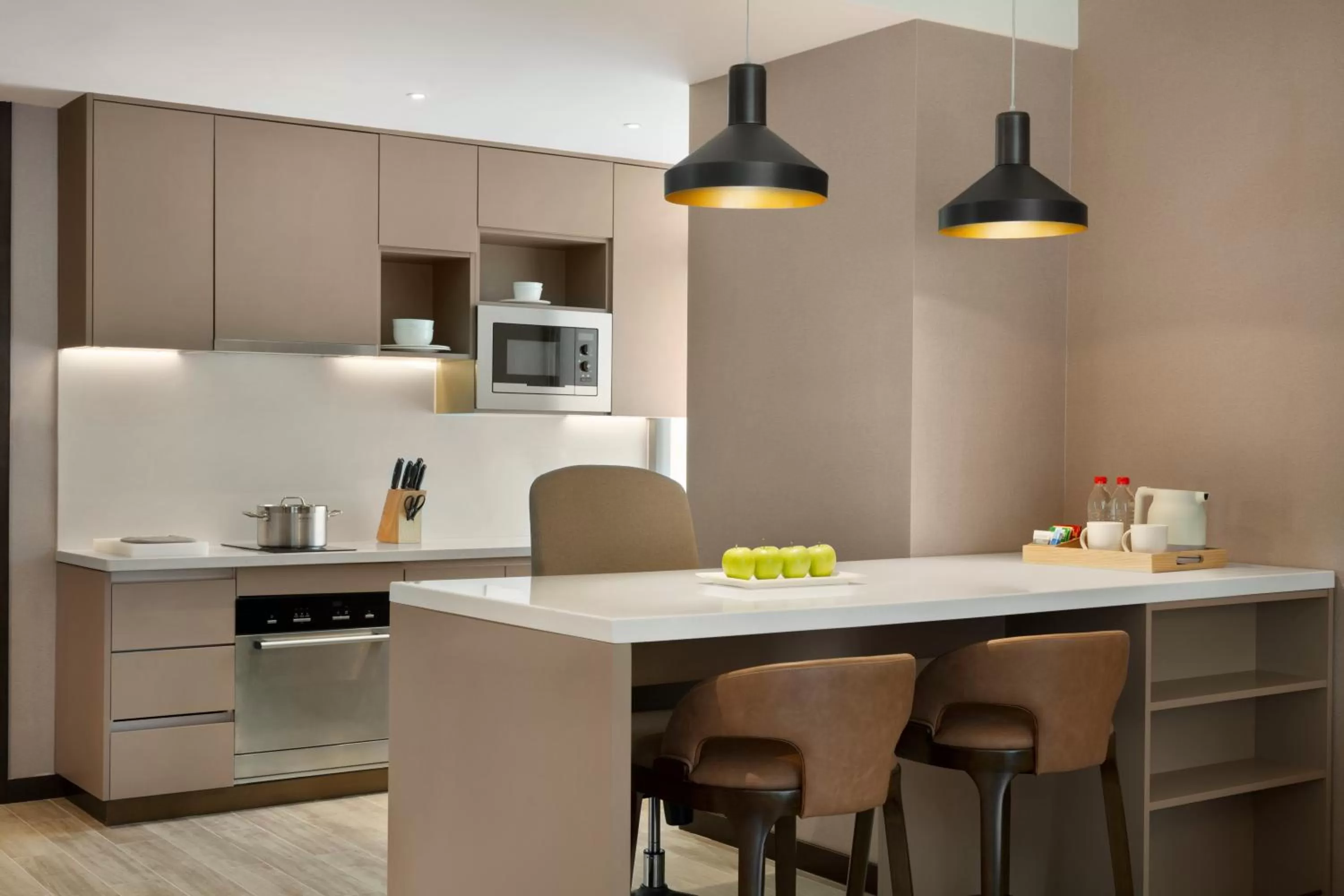 Kitchen or kitchenette in Hyatt House Chengdu Pebble Walk