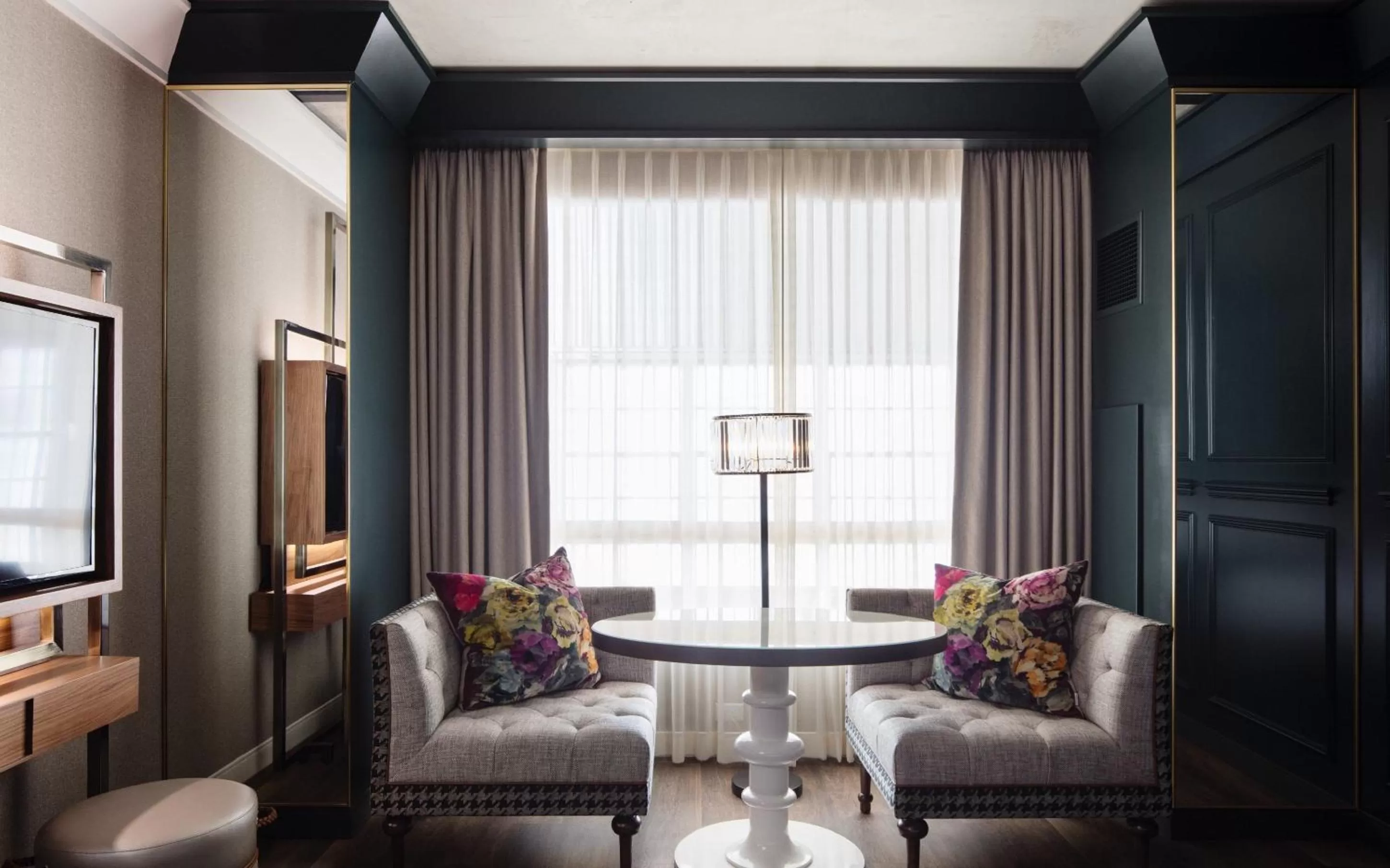 Photo of the whole room, Seating Area in MGM Springfield