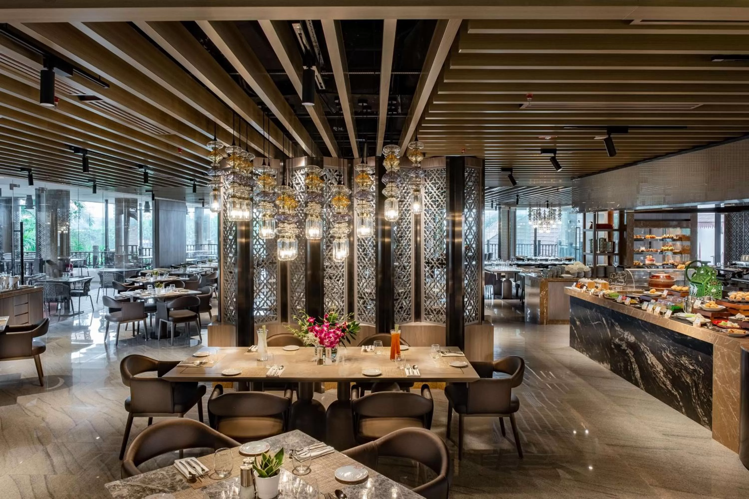 Restaurant/places to eat in DoubleTree by Hilton Putrajaya Lakeside