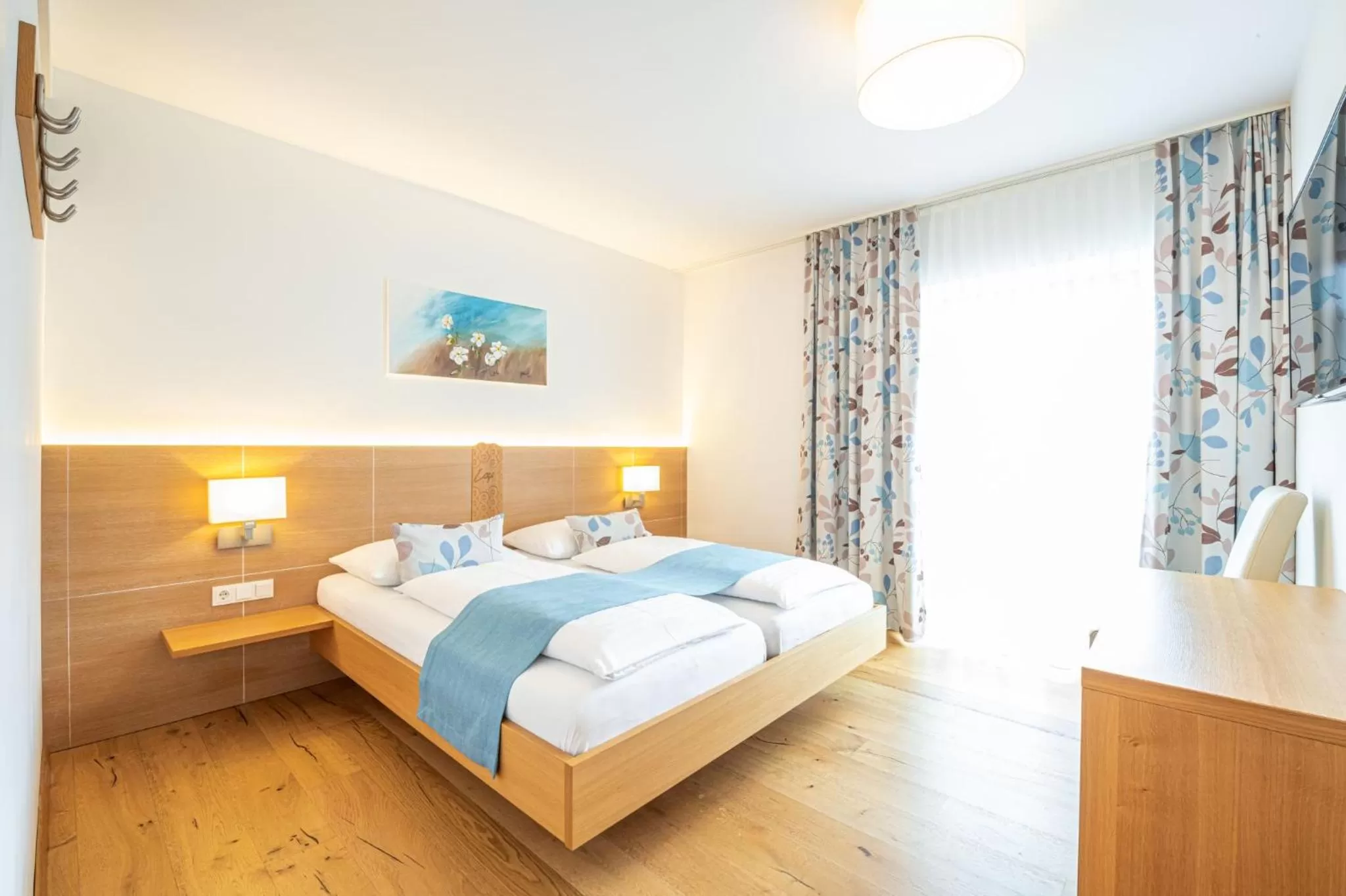 Bedroom, Bed in Hotel Loy