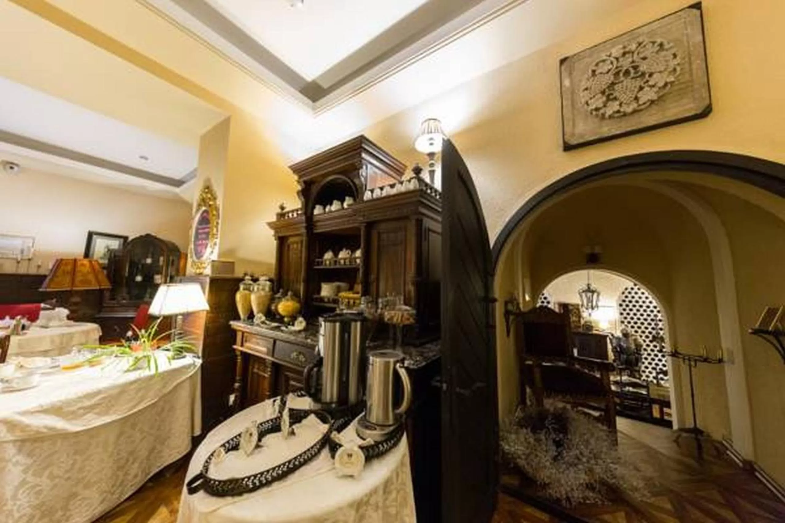 Continental breakfast in Grand Boutique Hotel