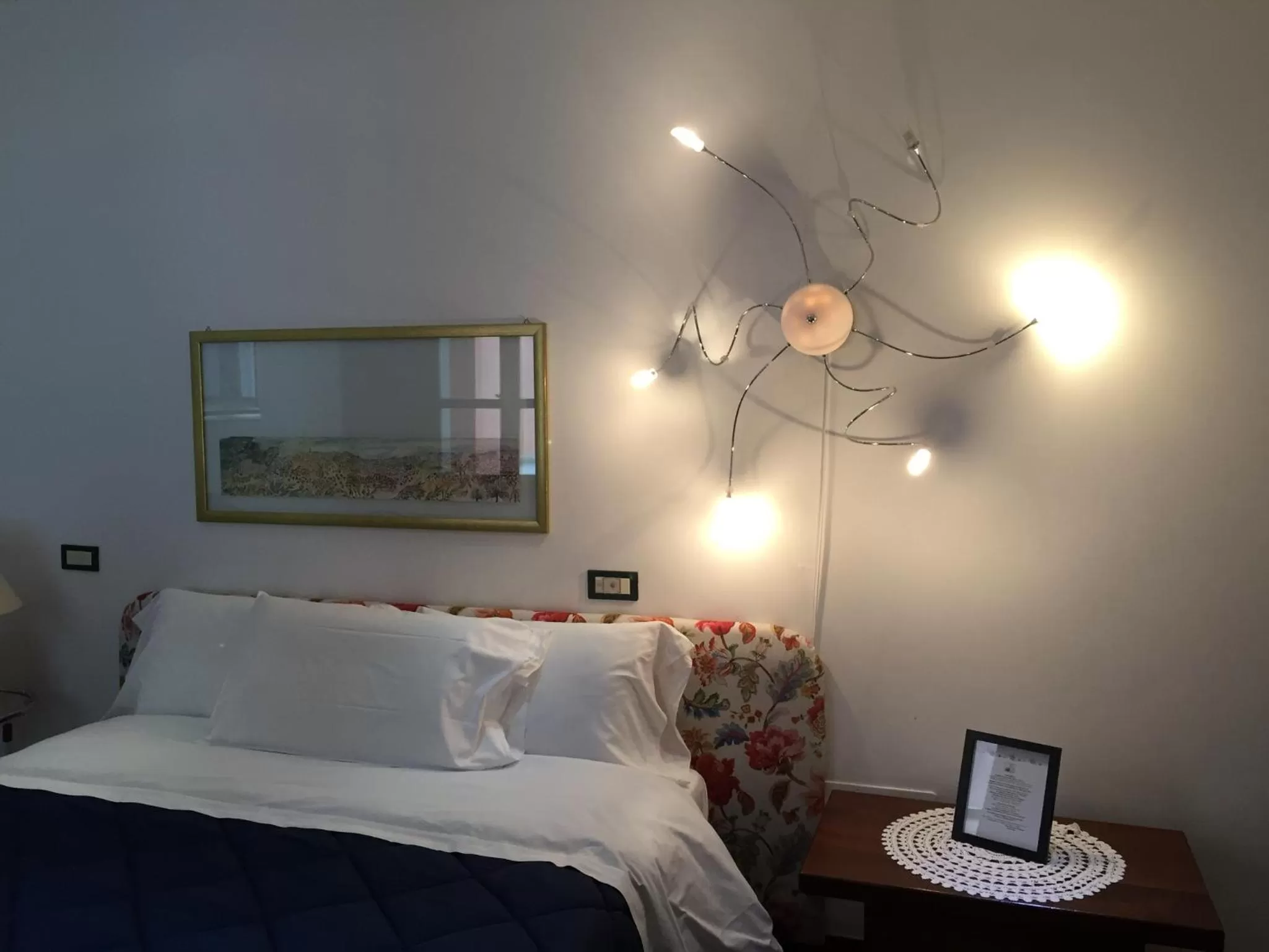 Bed in Locanda di Alia - b&b hotel -