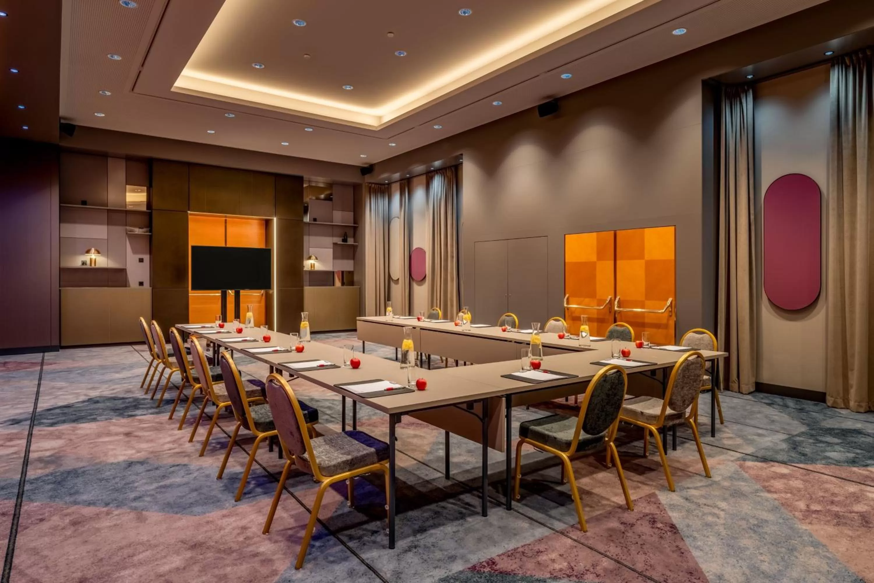 Meeting/conference room in Vienna Marriott Hotel