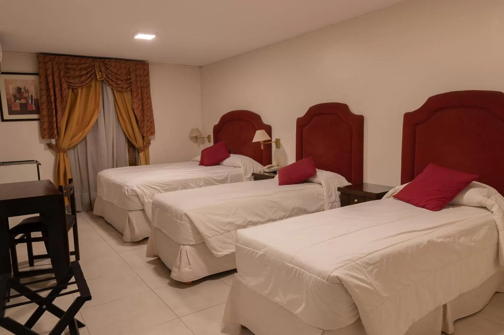 Bed in Hotel Metropol