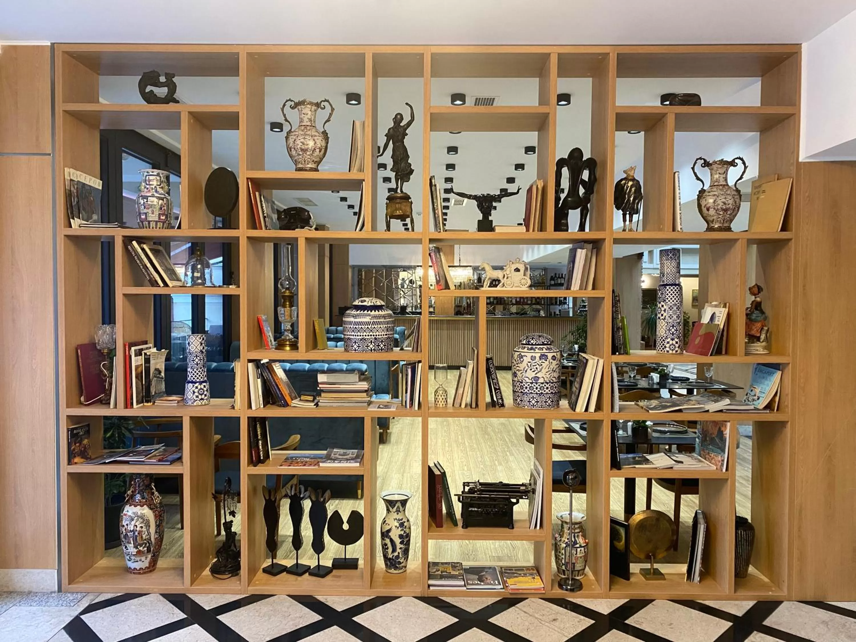 Facade/entrance in Mukhrantubani Boutique Hotel