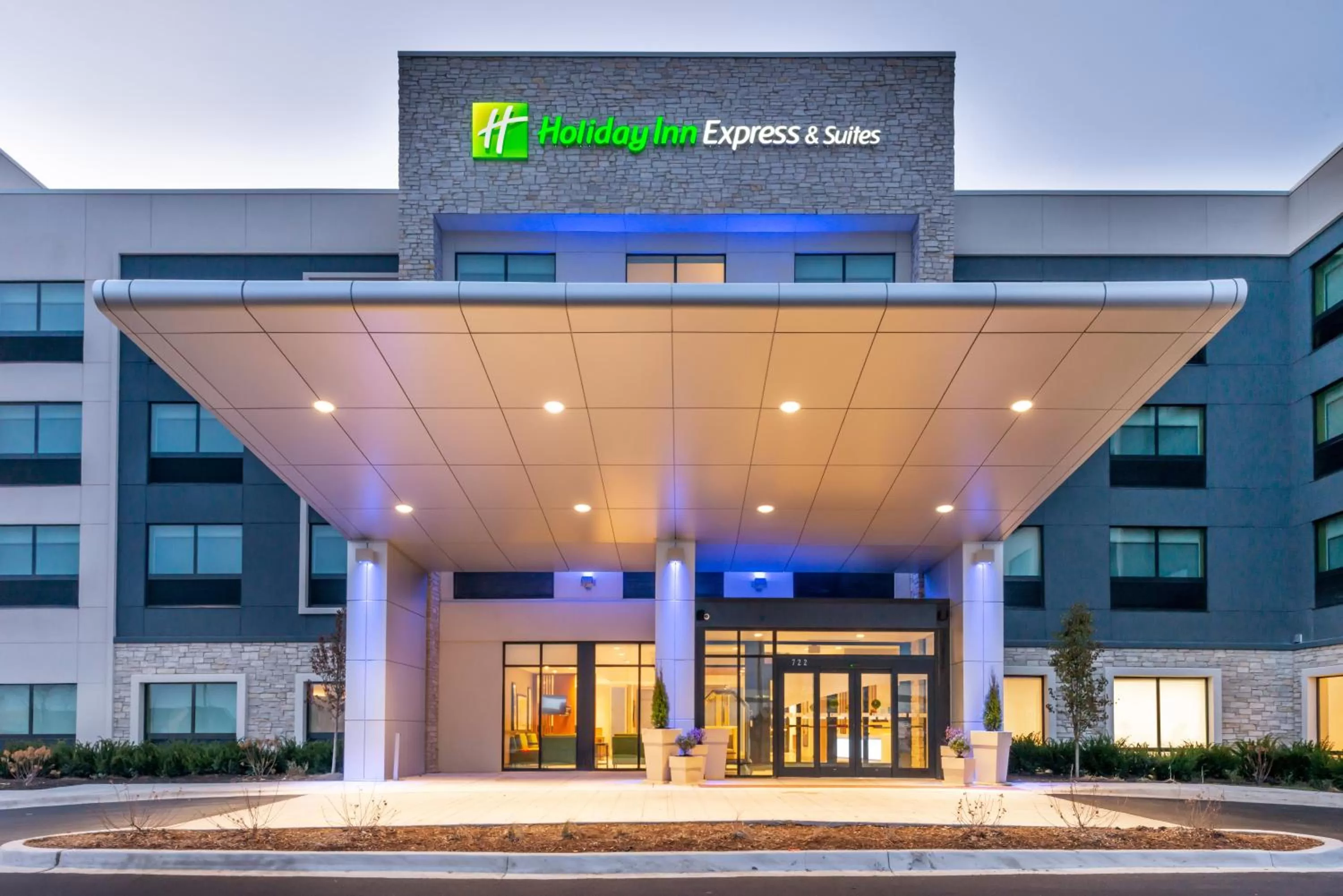Property building in Holiday Inn Express & Suites - Romeoville - Joliet North by IHG