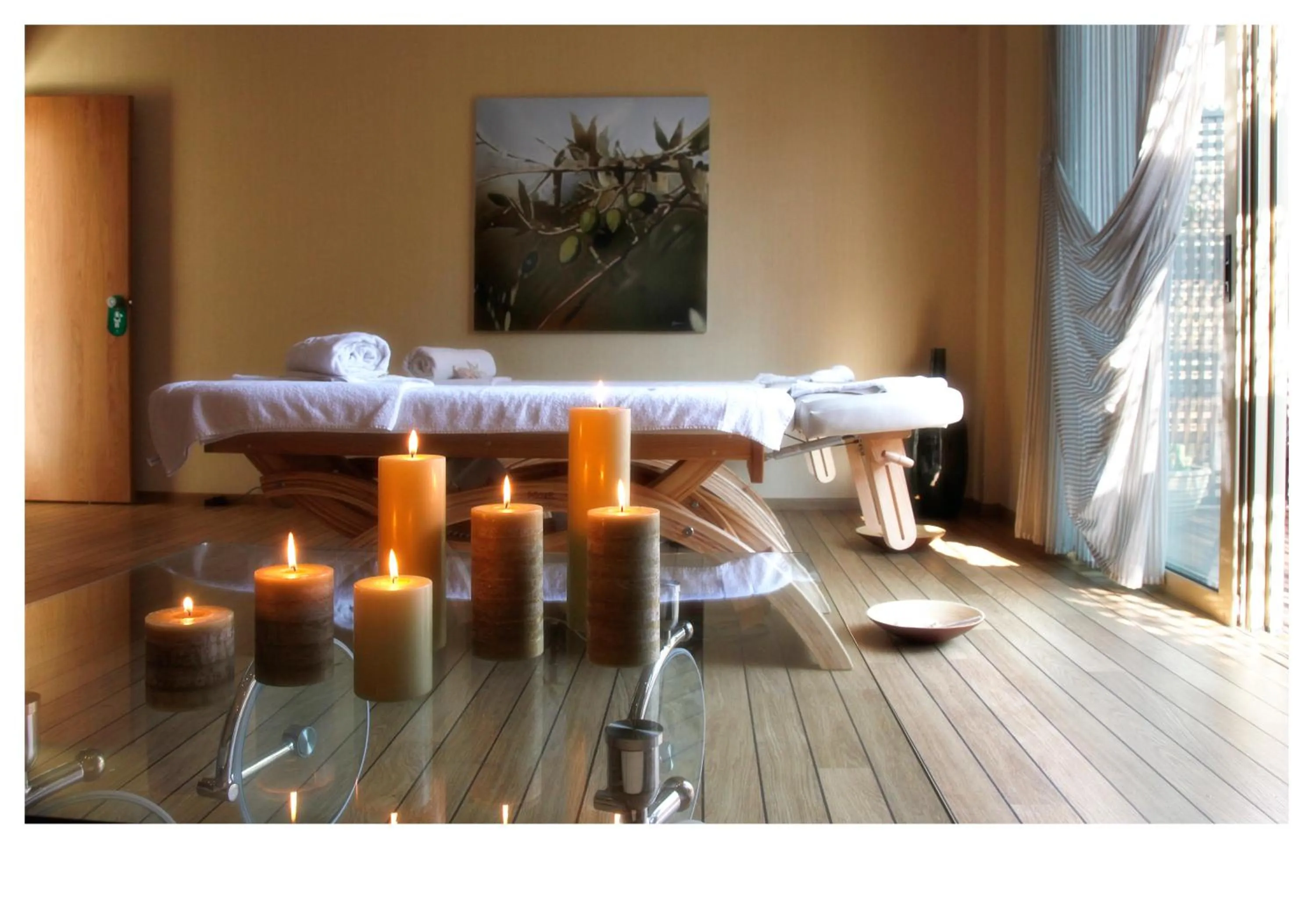 Massage, Bed in Pilot Beach Resort