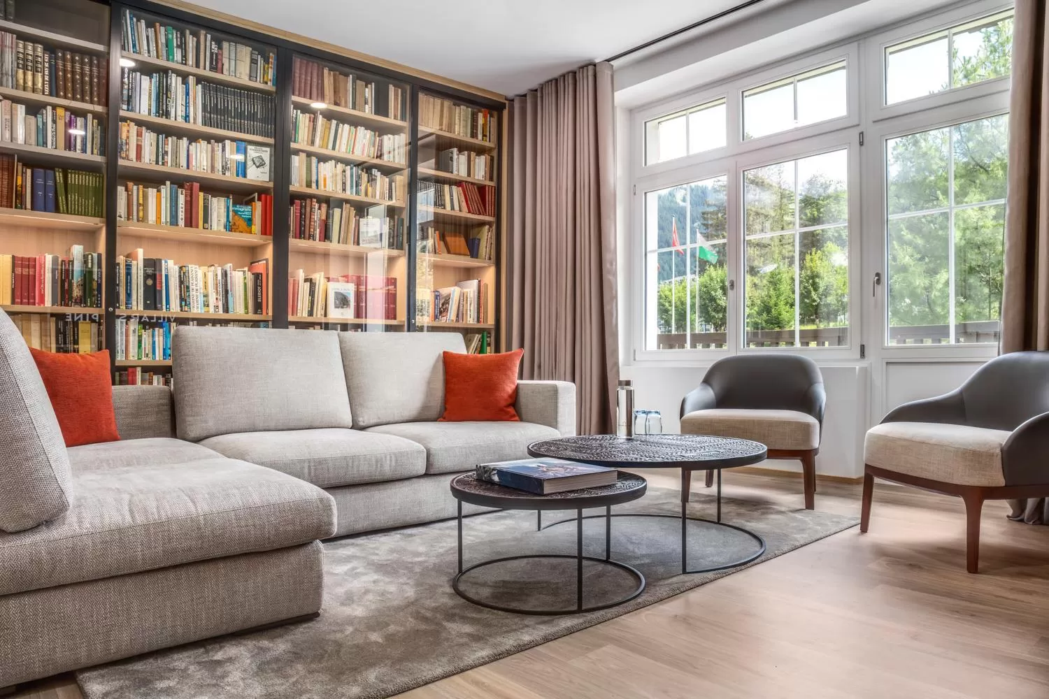 Meeting/conference room in Villars Palace