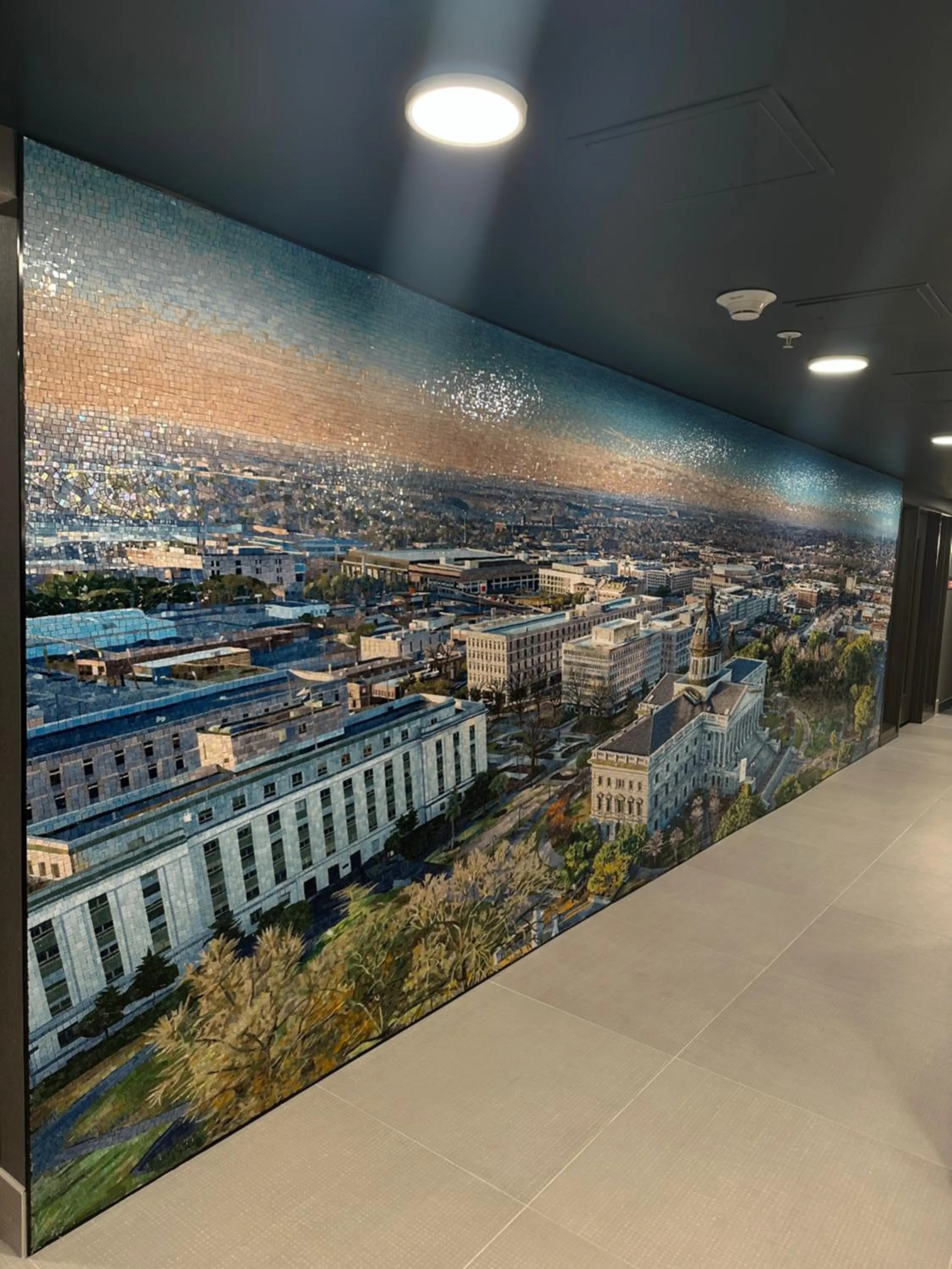 Decorative detail in La Quinta Inn by Wyndham Columbia NE Fort Jackson