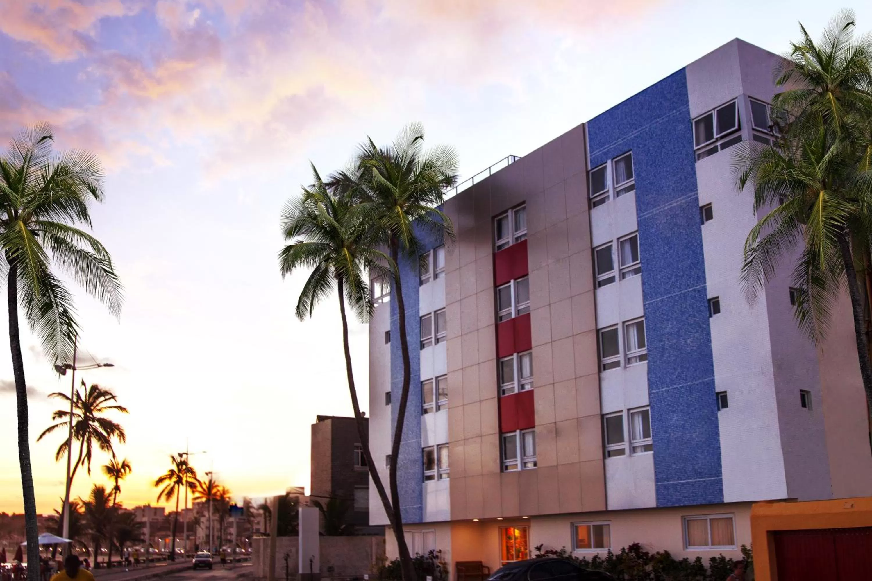 Facade/entrance in Rede Andrade Express