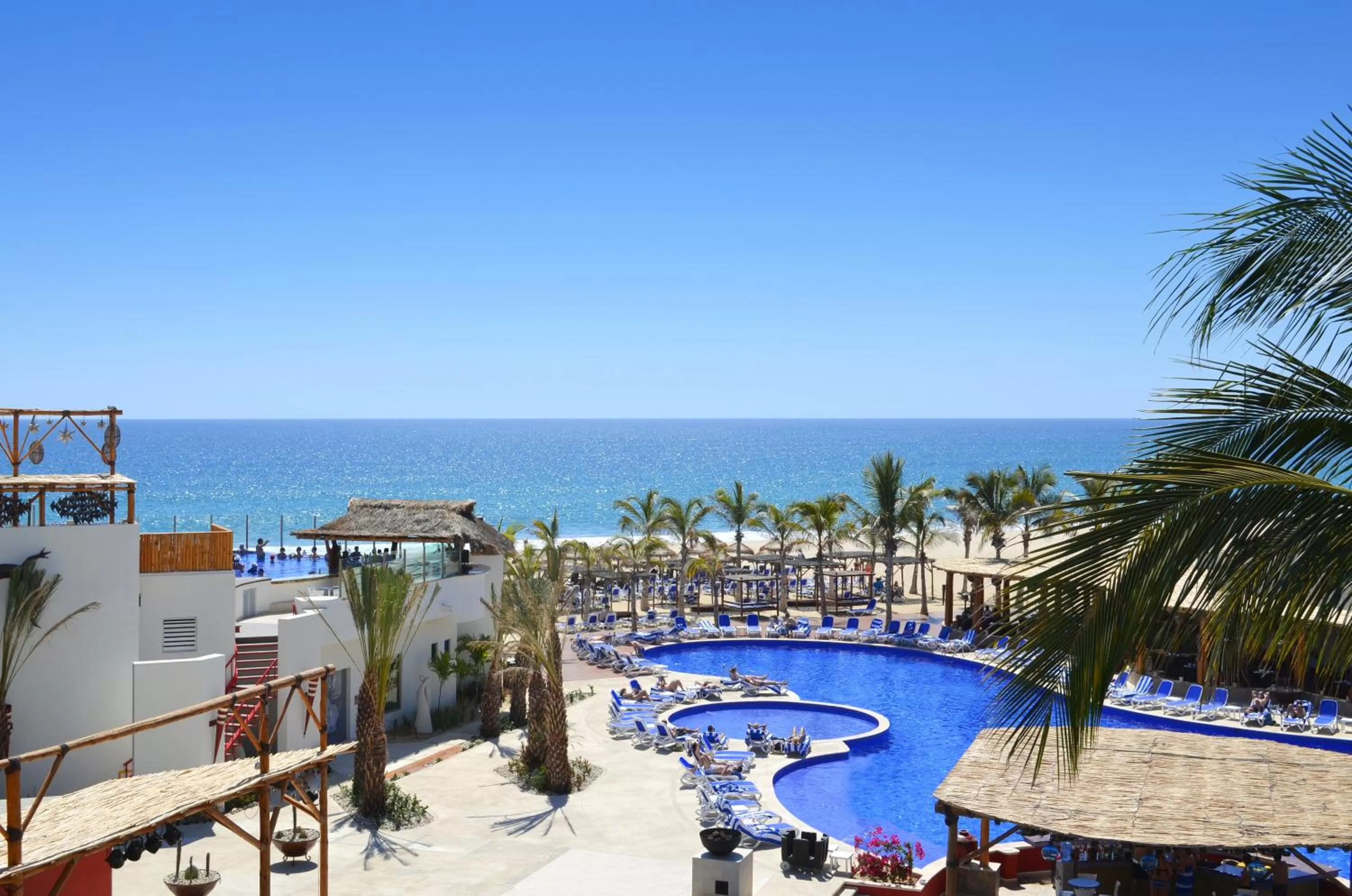 Day in Grand Decameron Los Cabos, A Trademark All-Inclusive Resort