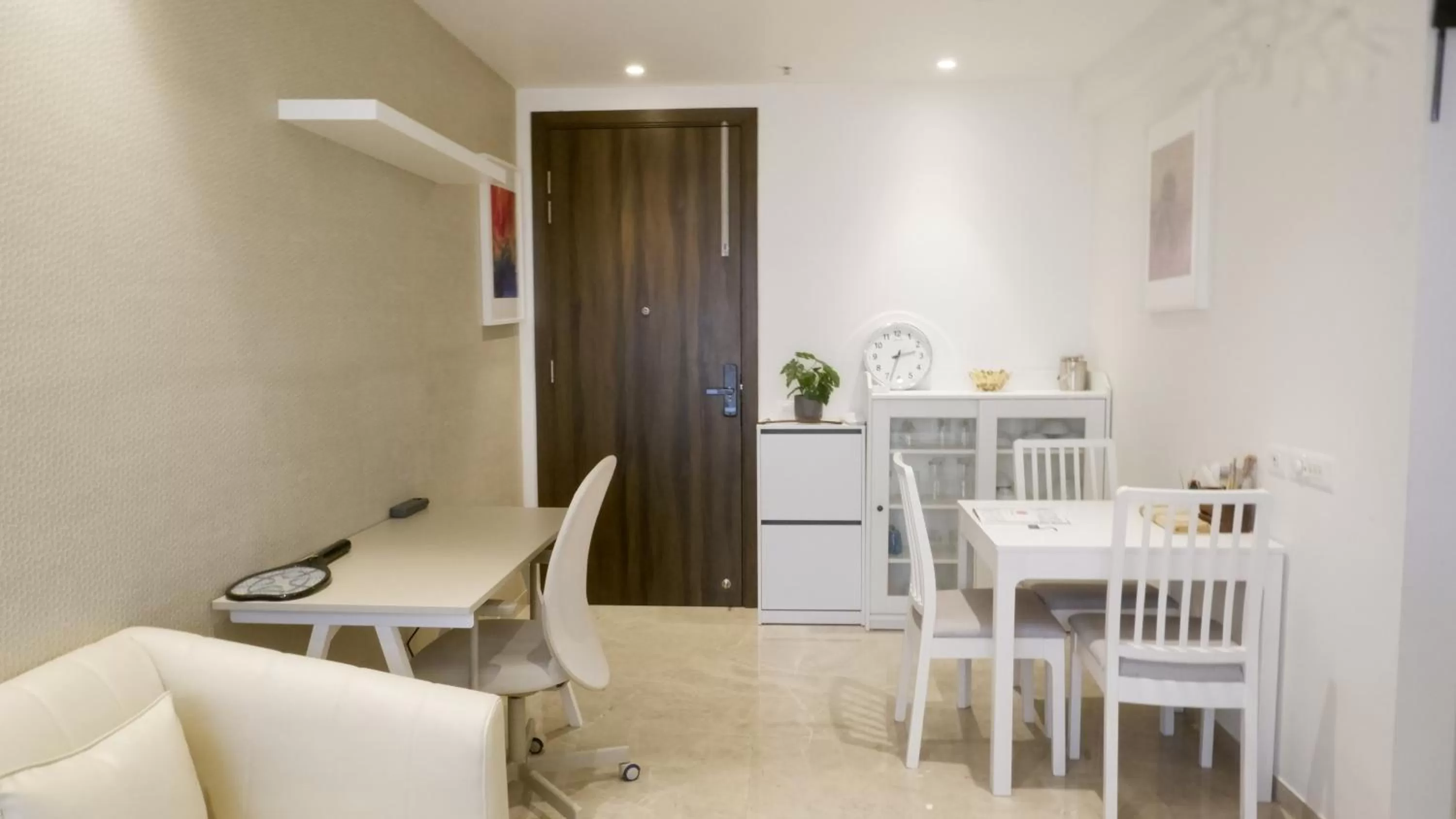 Living room in RELOhomes Serviced Apartment