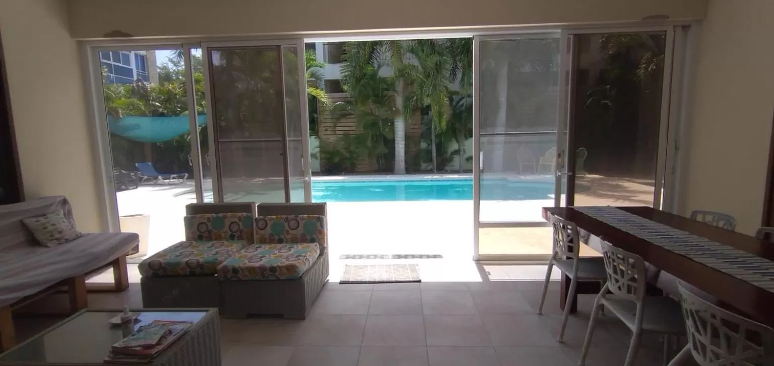 Pool view, Swimming Pool in B&B Pavillion