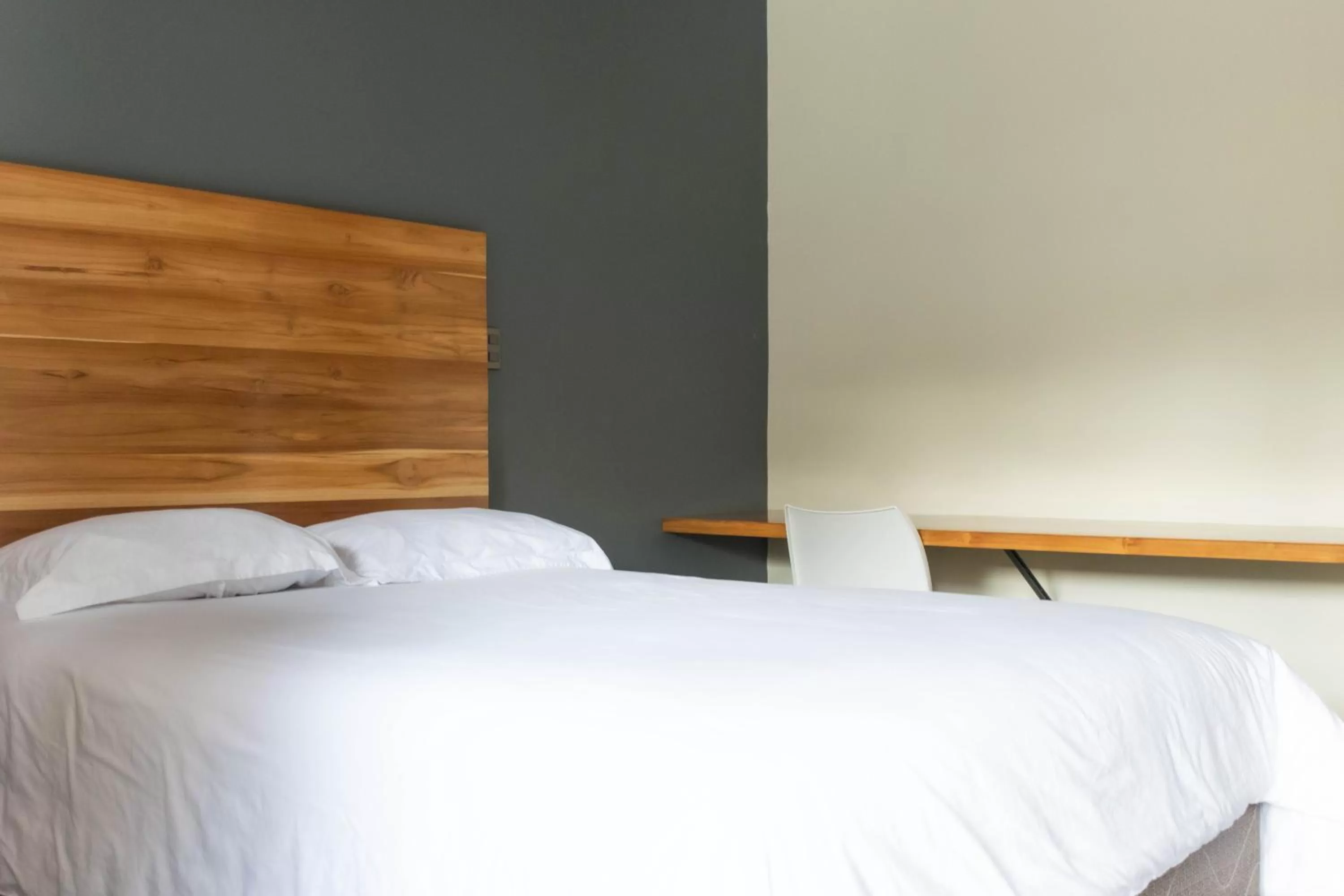 Bed in Casa Montana Hotel