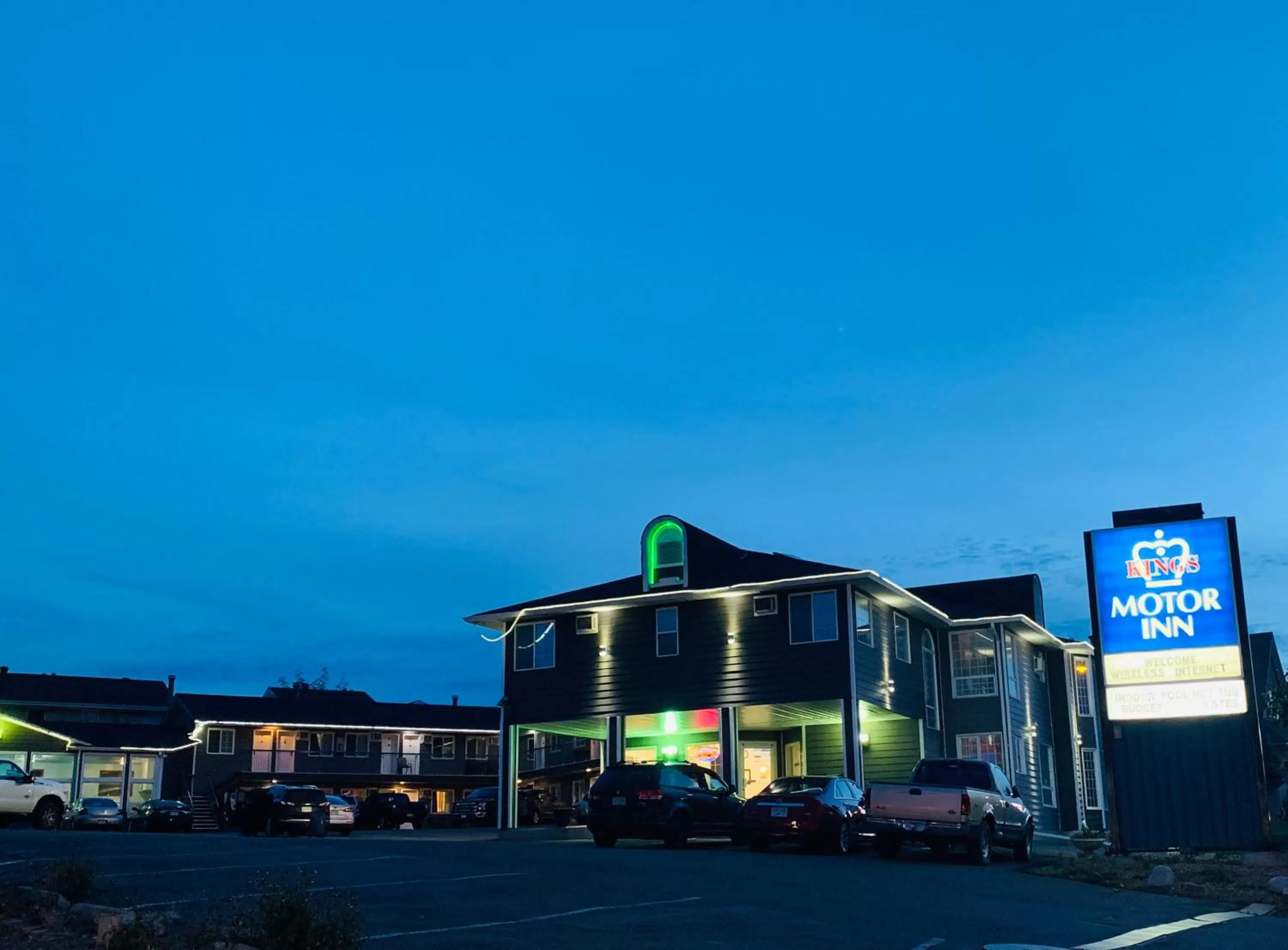 Property building in Kings Motor Inn