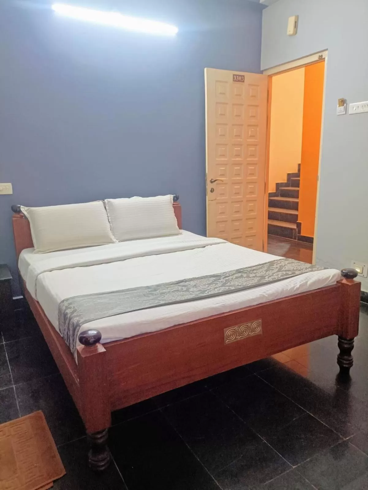 Bed in Le Grace Apollo