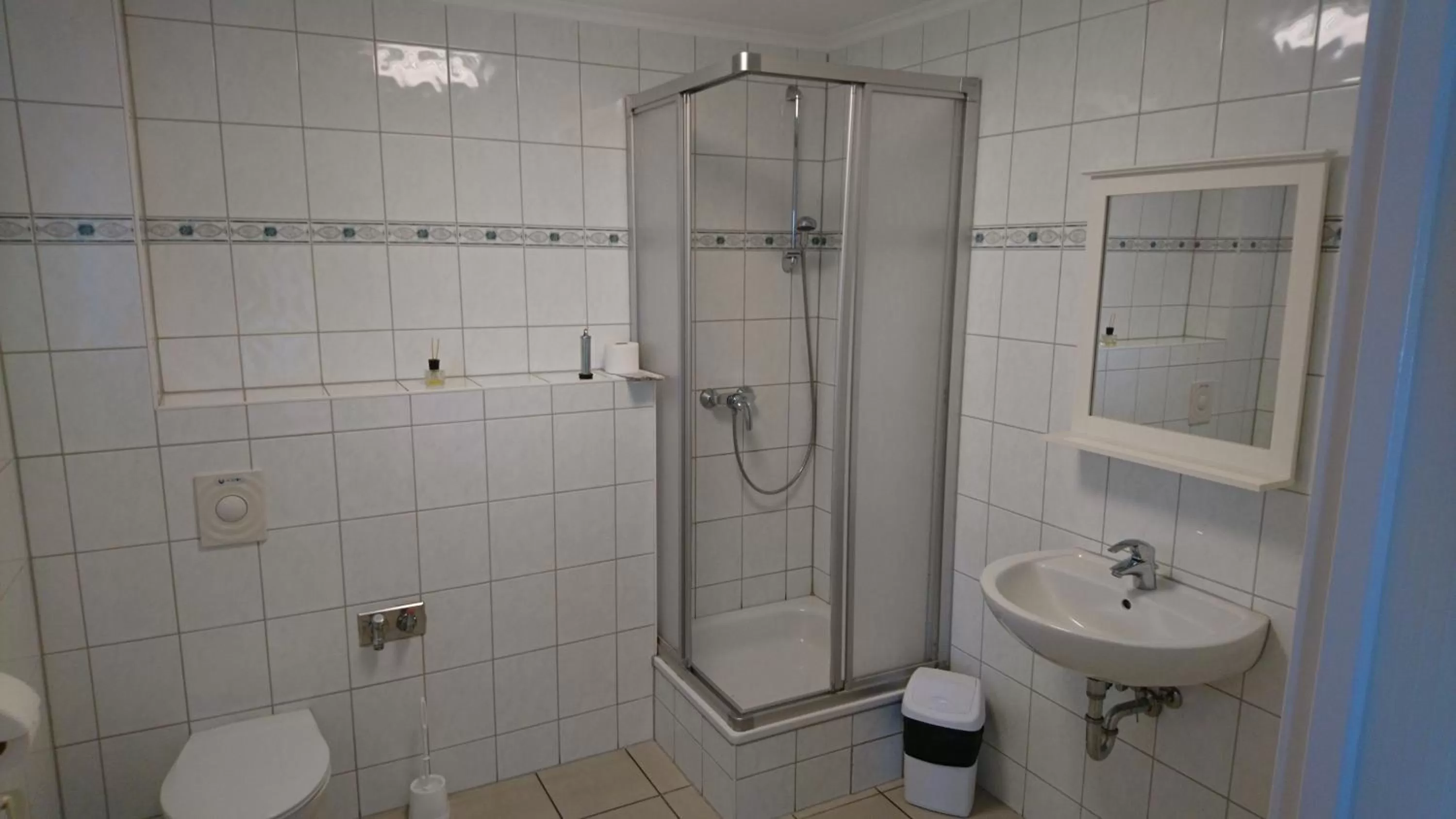 Bathroom in Gasthaus Zur Hecke