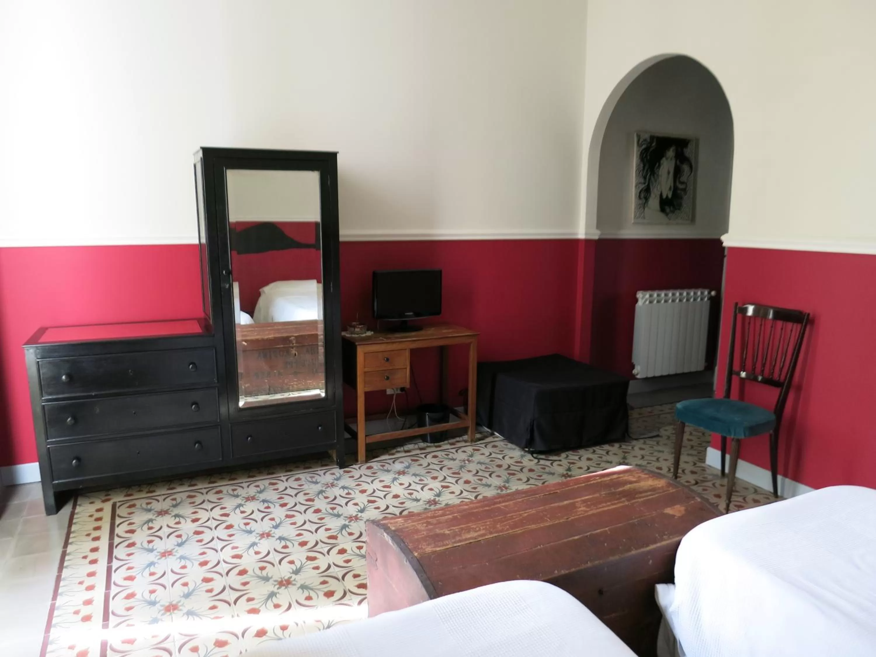 Photo of the whole room, Bed in Maison Decò