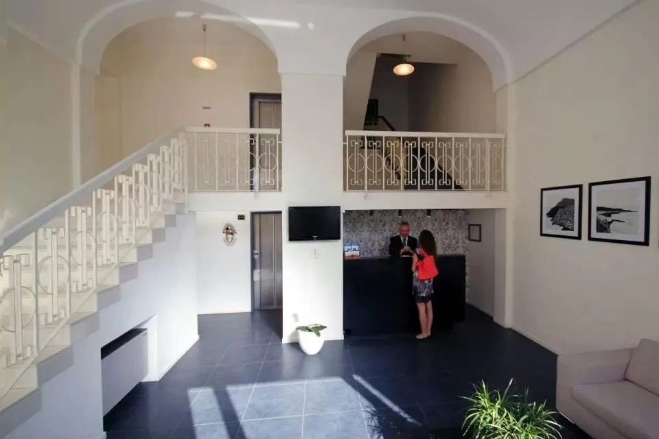 Staff in HR Hotel & Spa